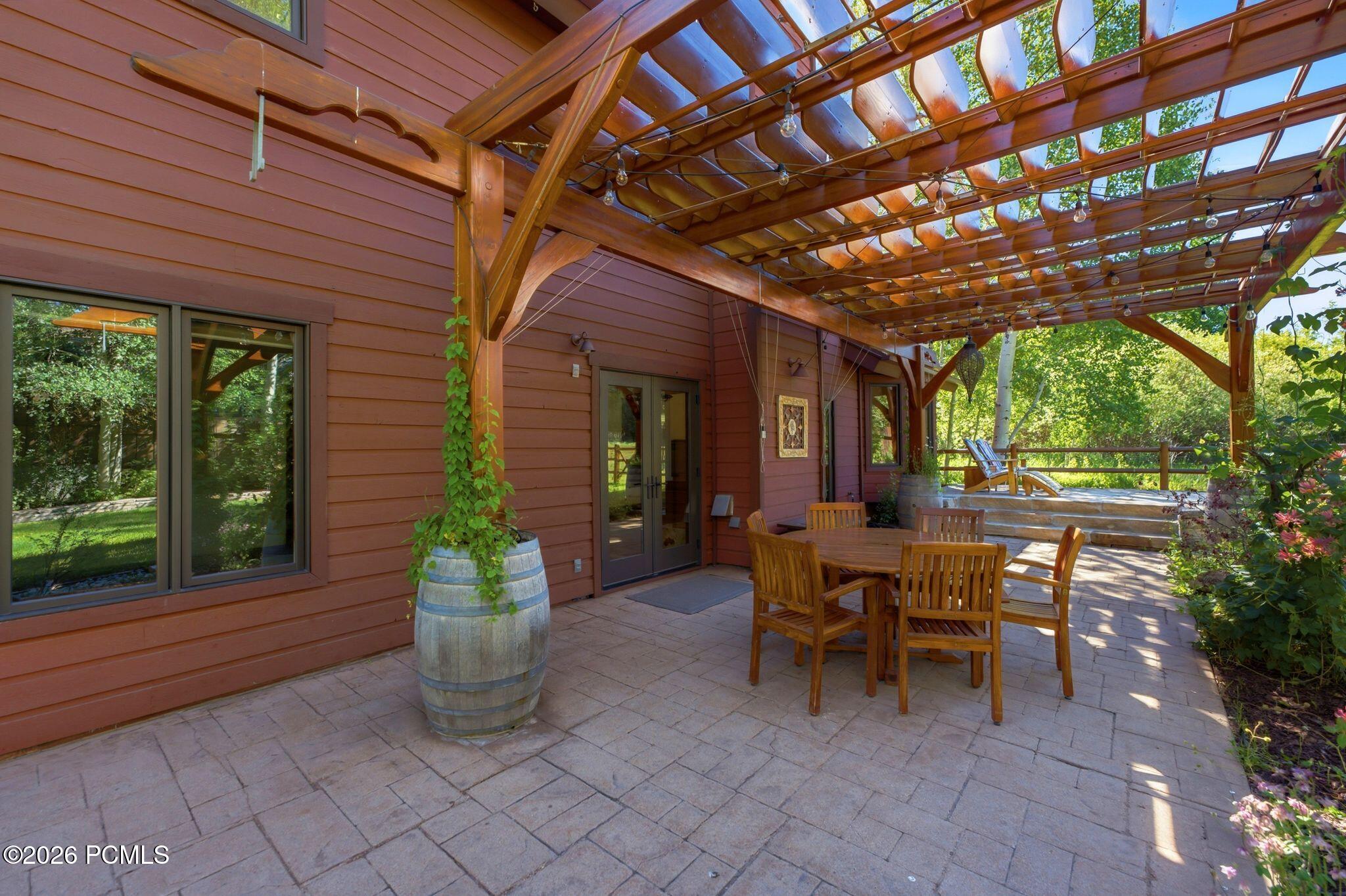 1541 Cutter Lane