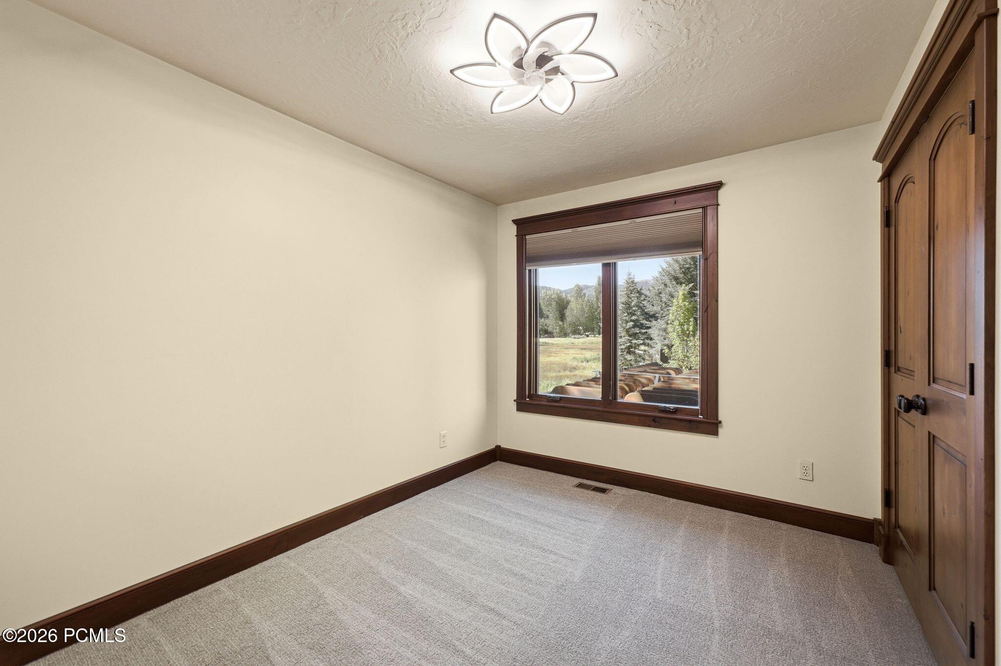 1541 Cutter Lane