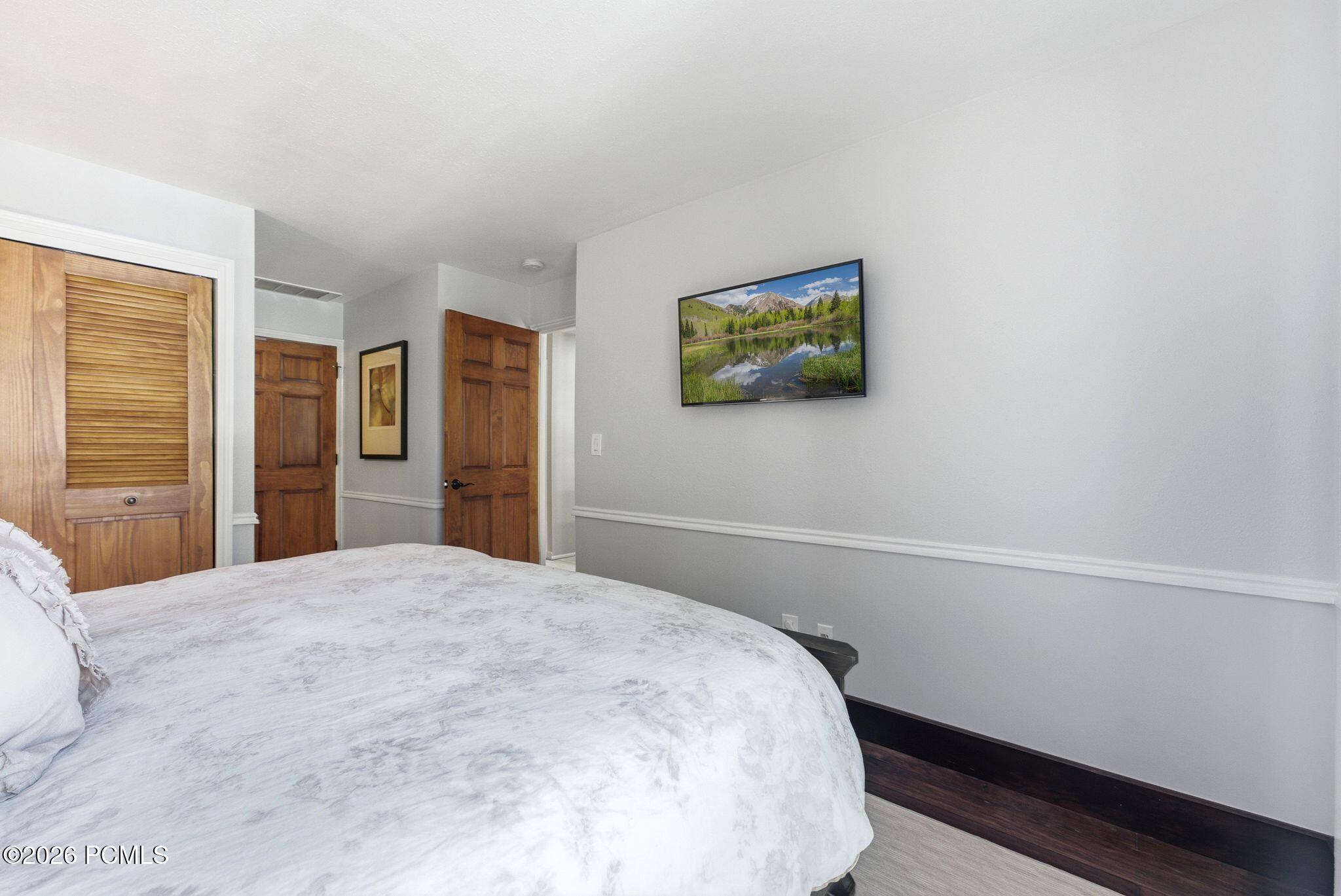 1637 Shortline Road 106
