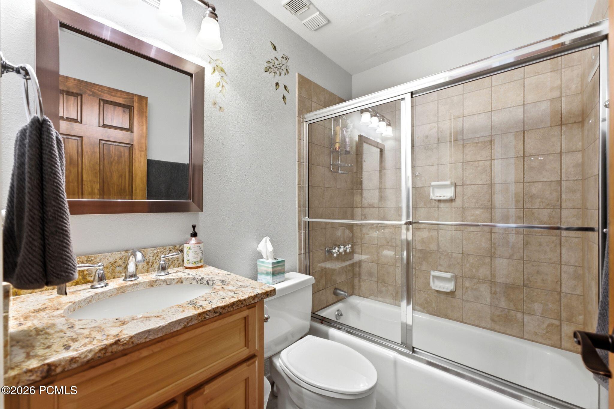 1637 Shortline Road 106