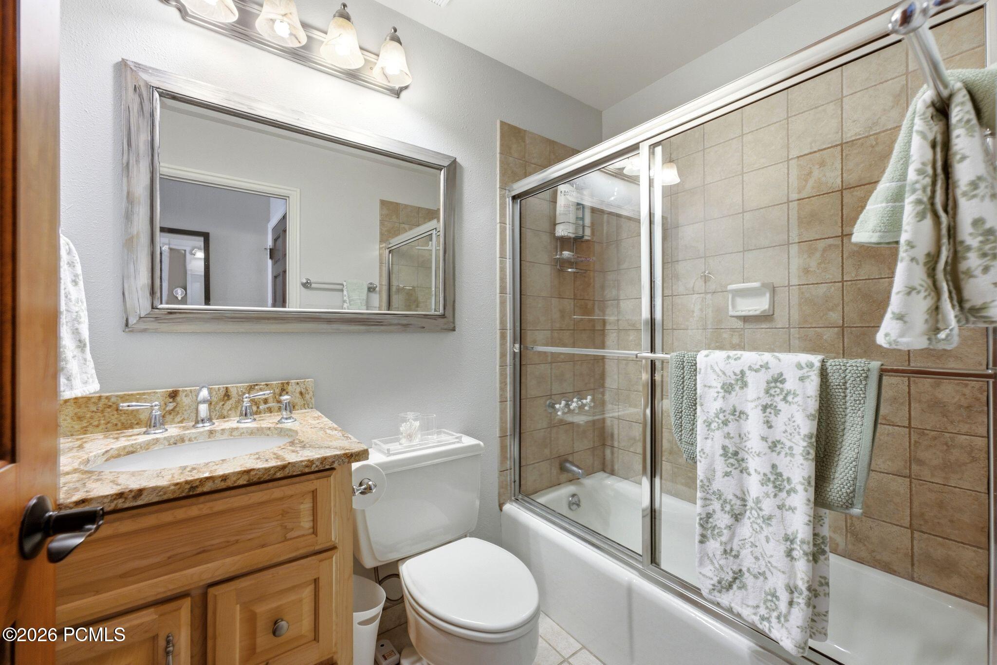 1637 Shortline Road 106