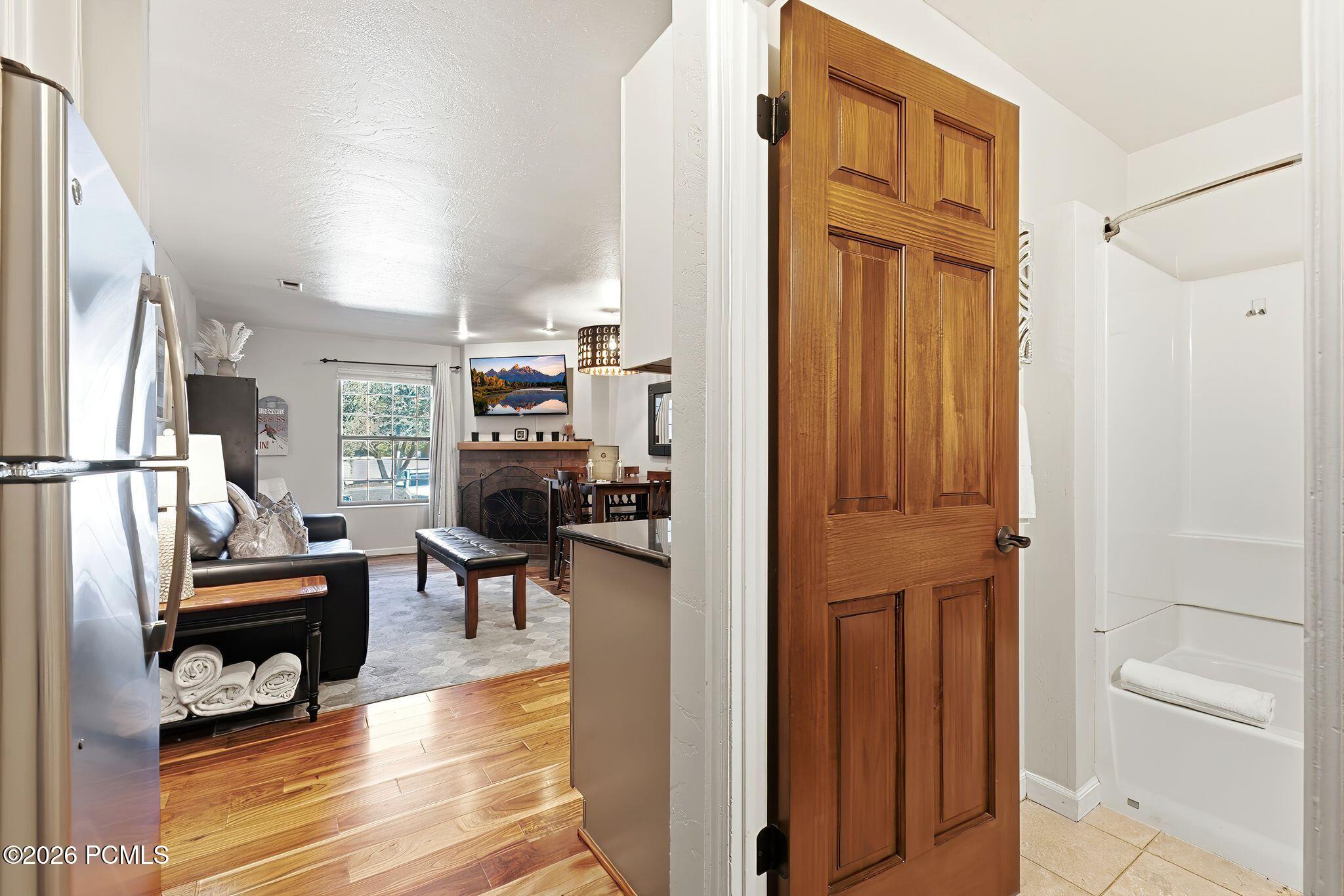 1637 Shortline Road 108