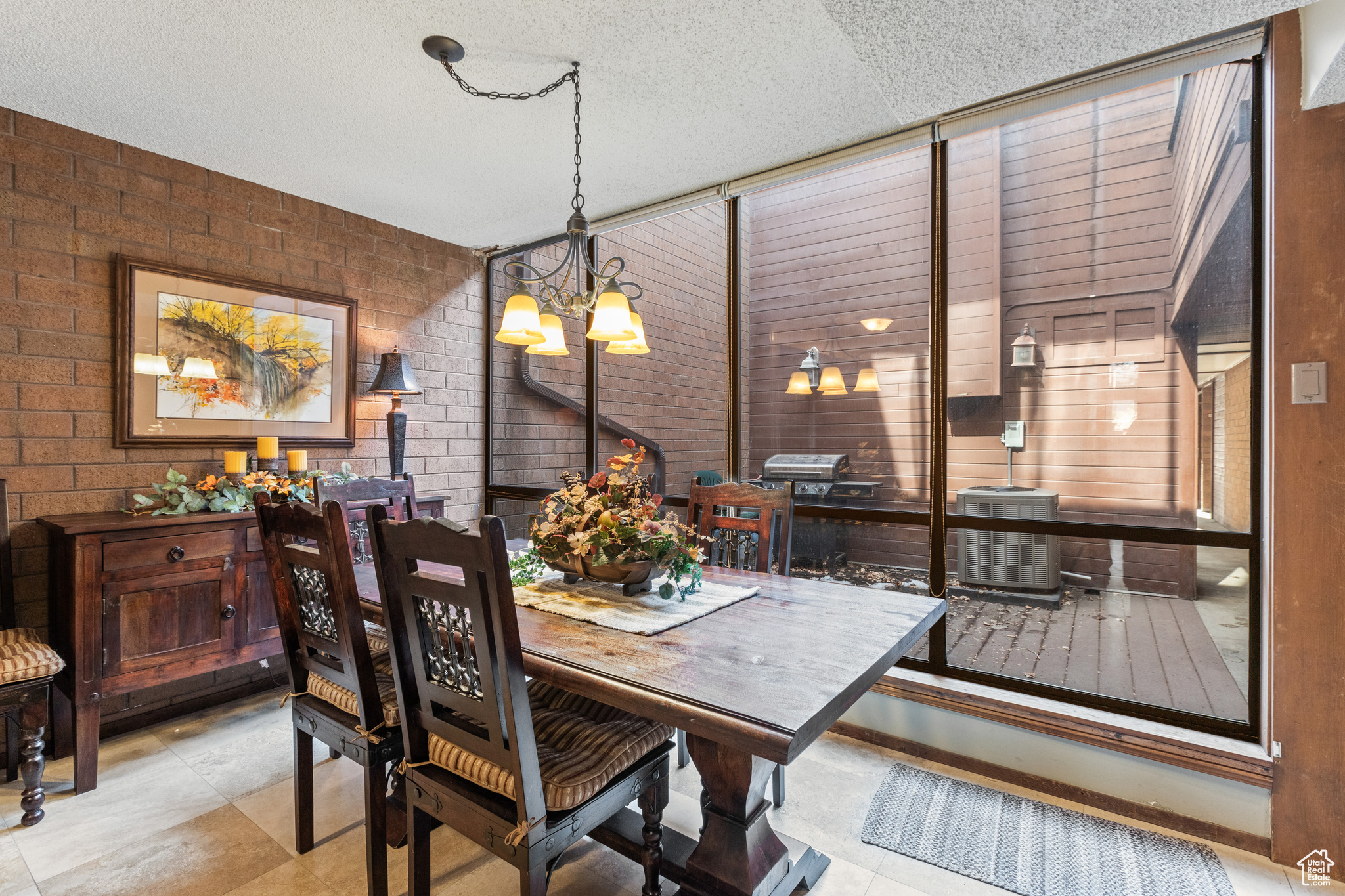 1654 CAPTAIN MOLLY DR