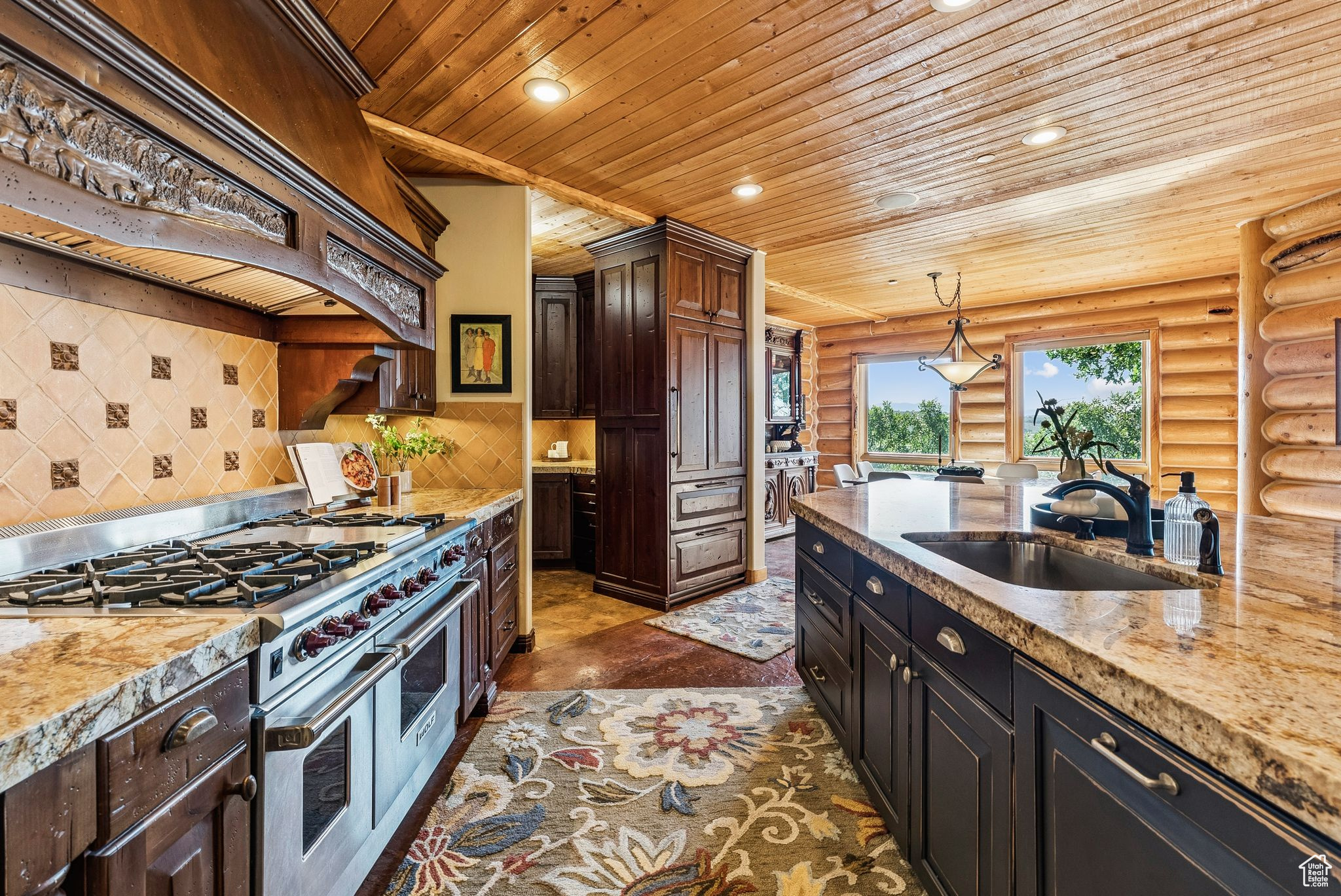 9036 COTTONWOOD TRL