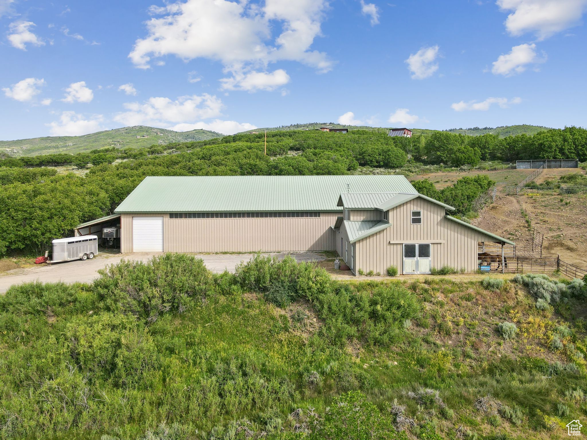 9036 COTTONWOOD TRL
