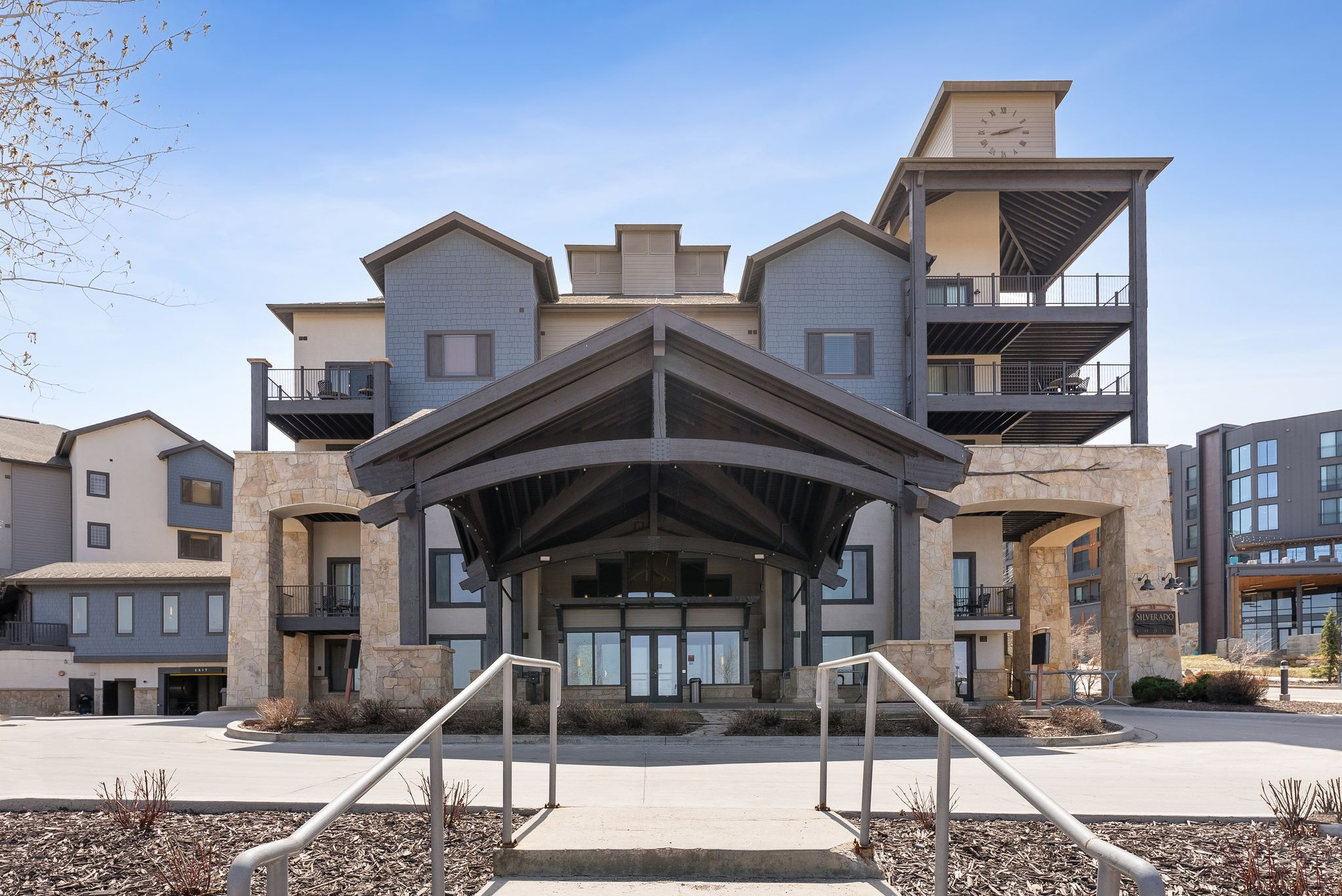 2669 CANYONS RESORT DR #207