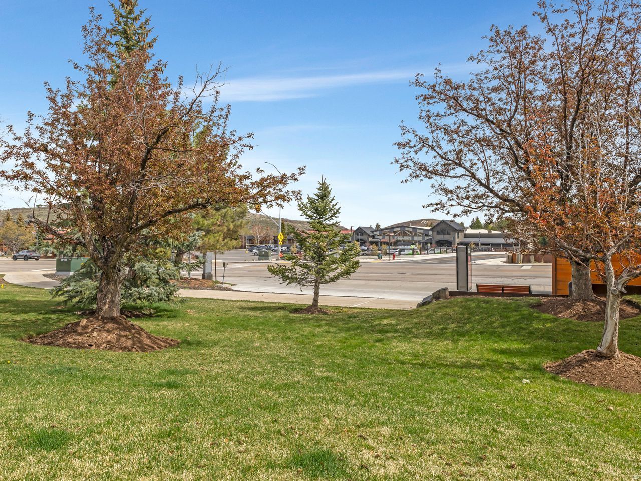 1720 CAPTAIN MOLLY DR