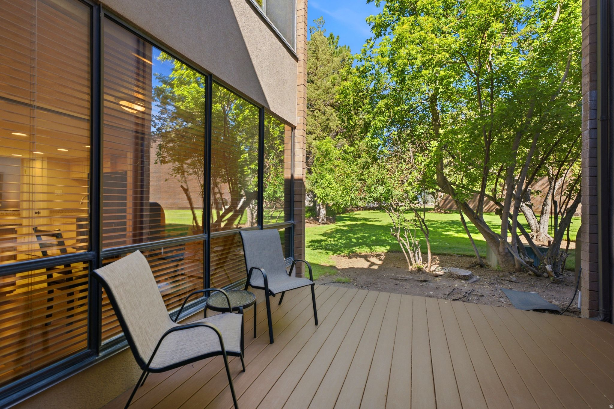 1720 CAPTAIN MOLLY DR