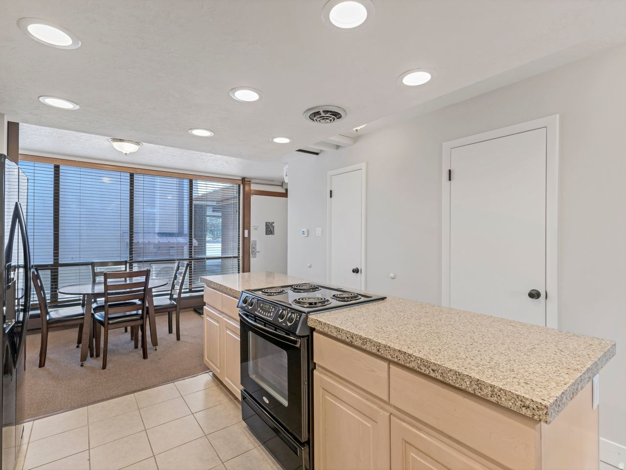 1720 CAPTAIN MOLLY DR