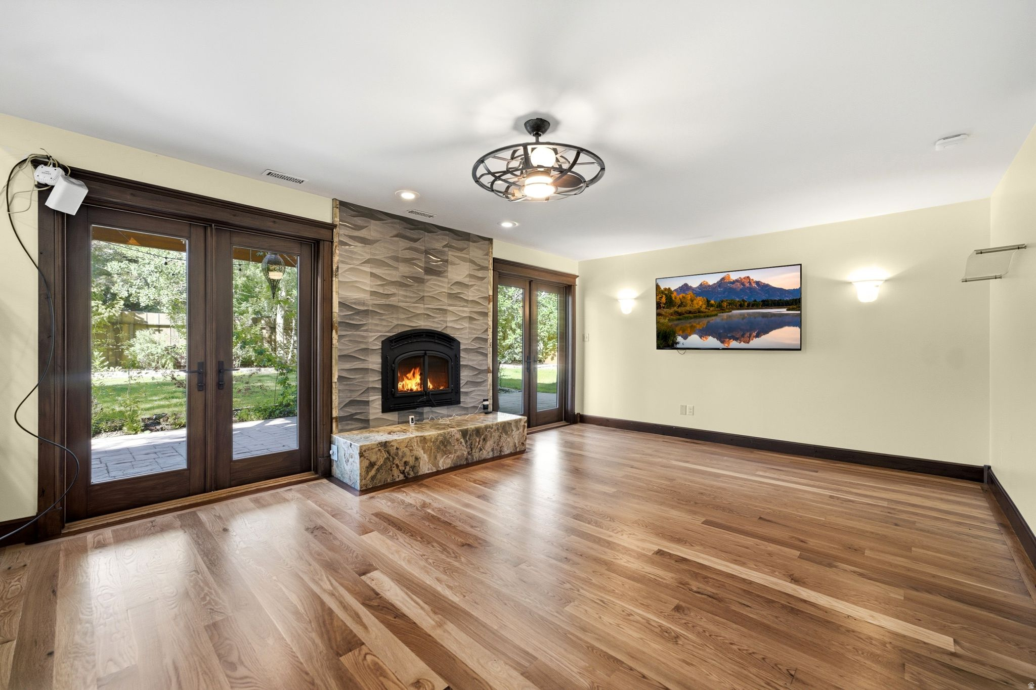 1541 CUTTER LN