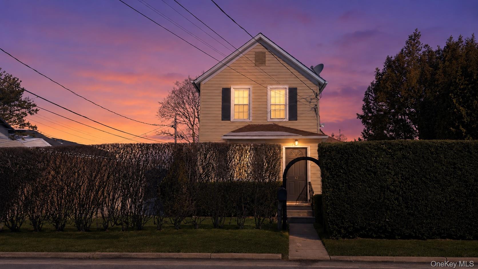 42 Whitney Avenue