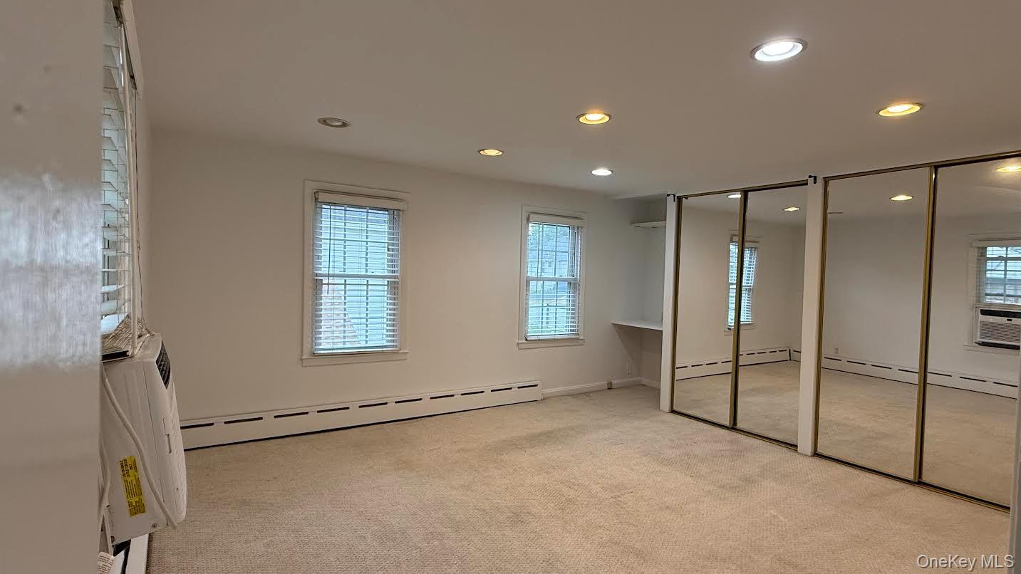 42 Whitney Avenue