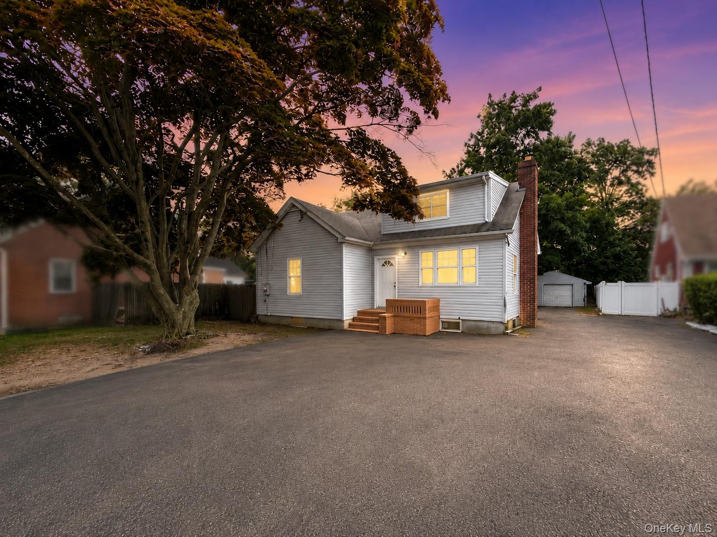 806 Mount Avenue