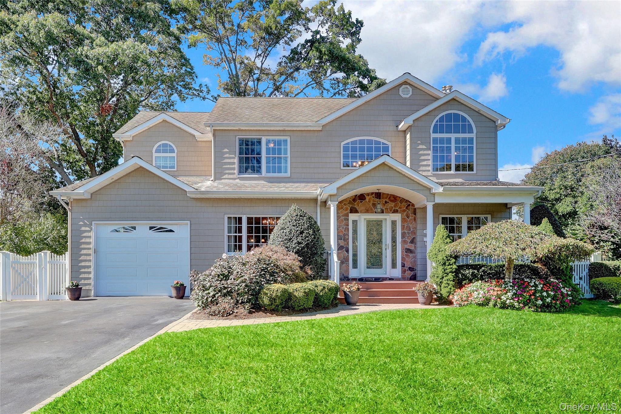 1456 Pine Acres Boulevard