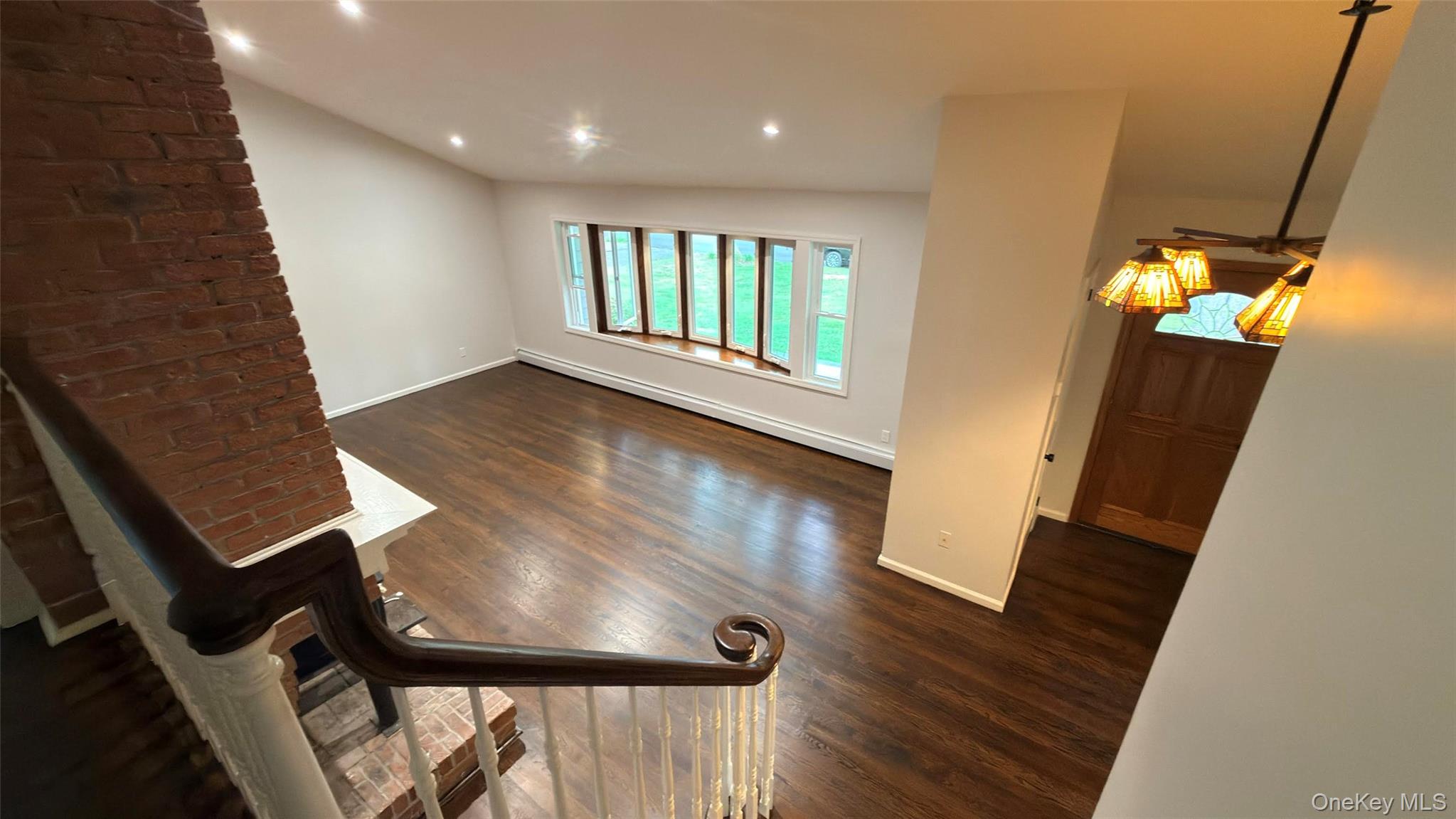 19 Bunkerhill Drive