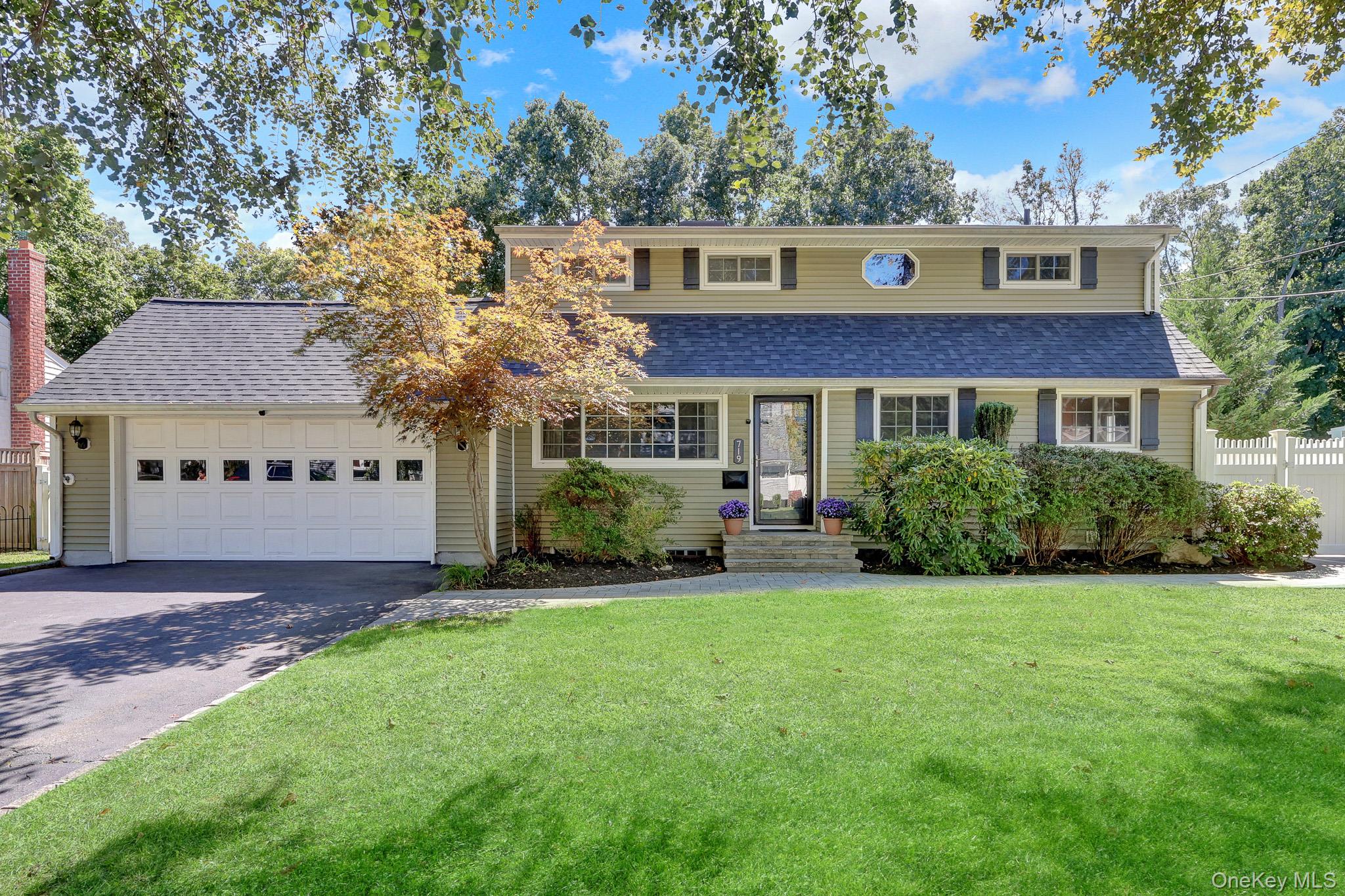 719 Glenridge Lane
