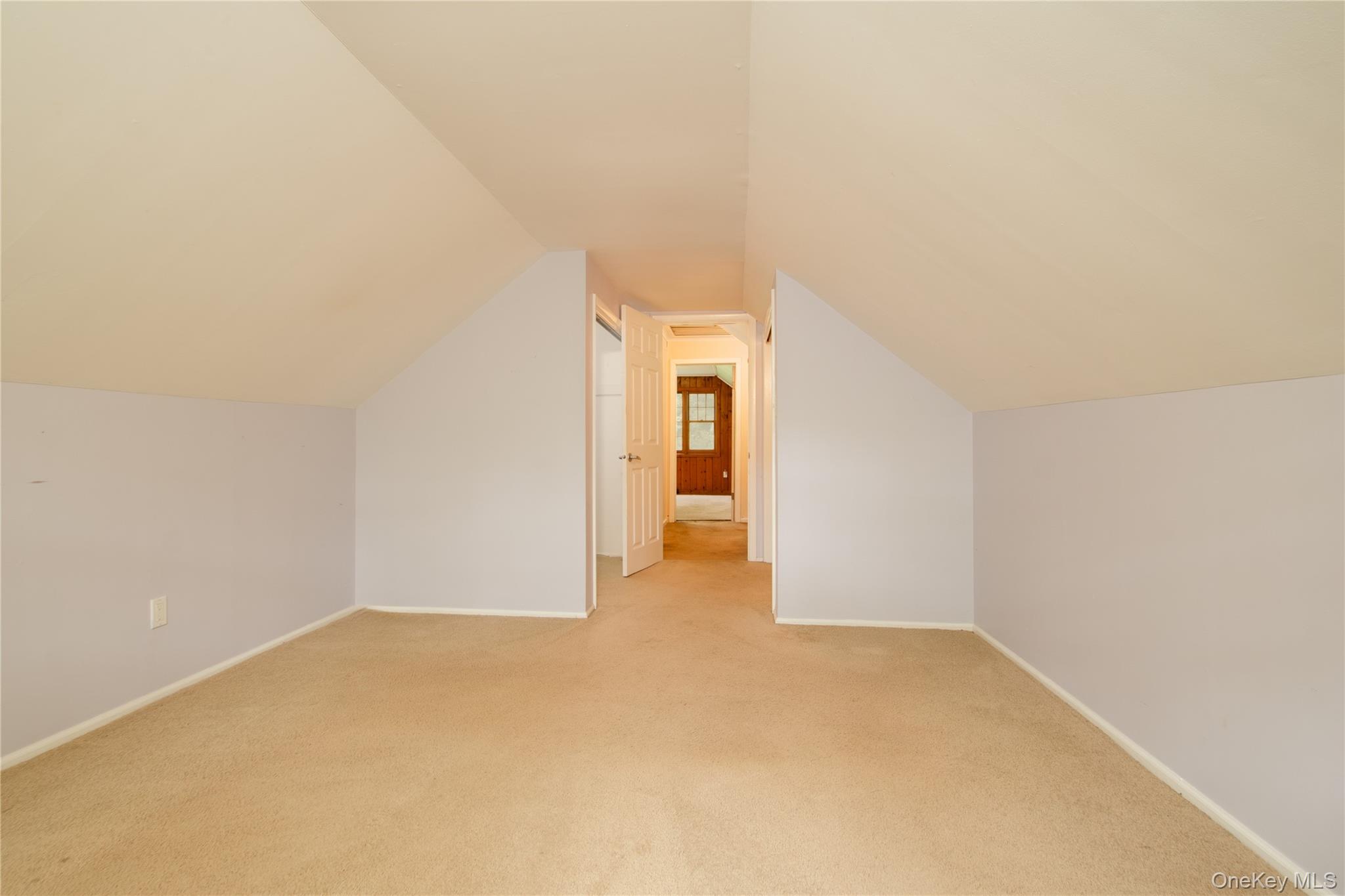 14 Bunkerhill Drive