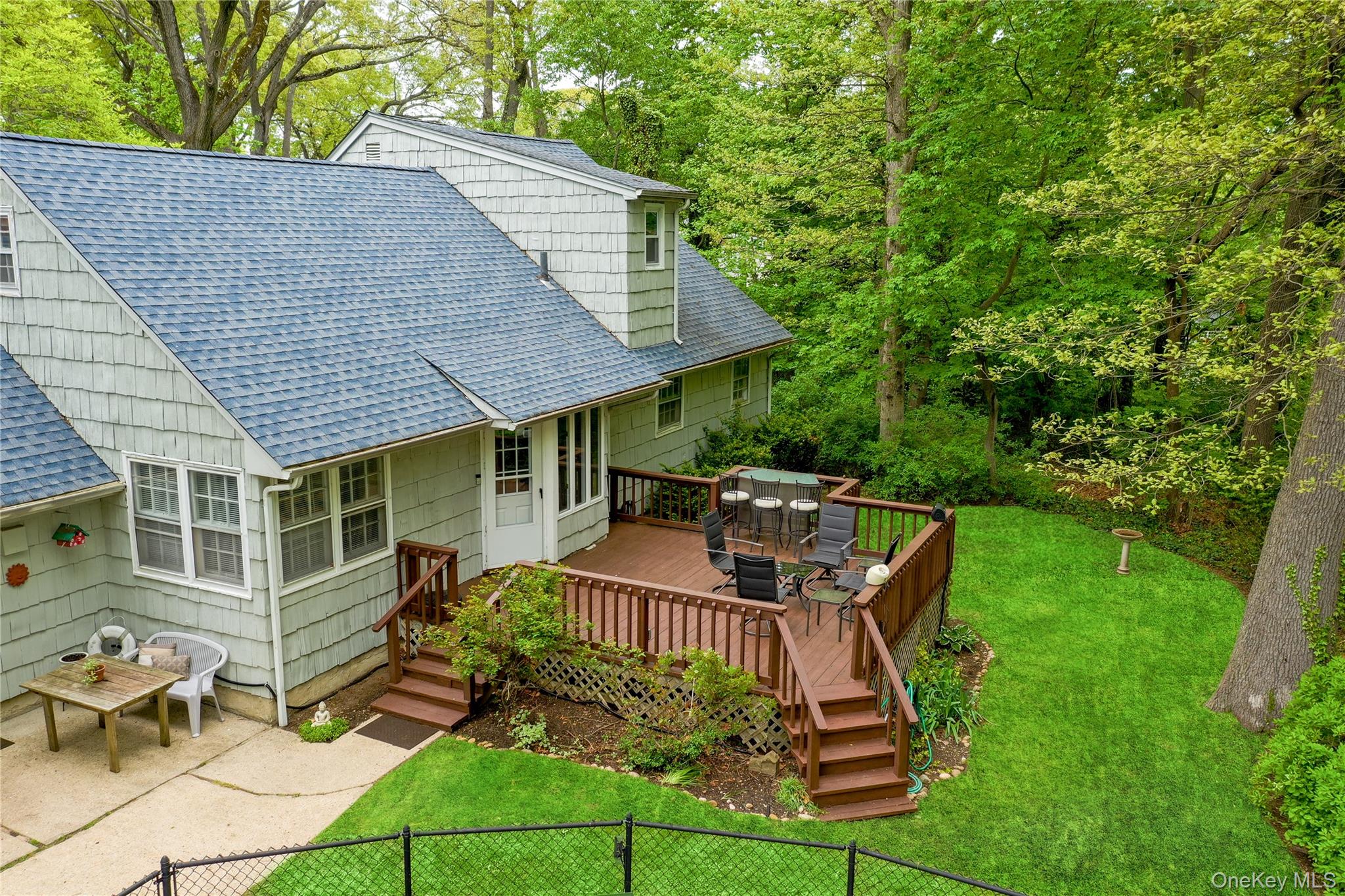 14 Bunkerhill Drive