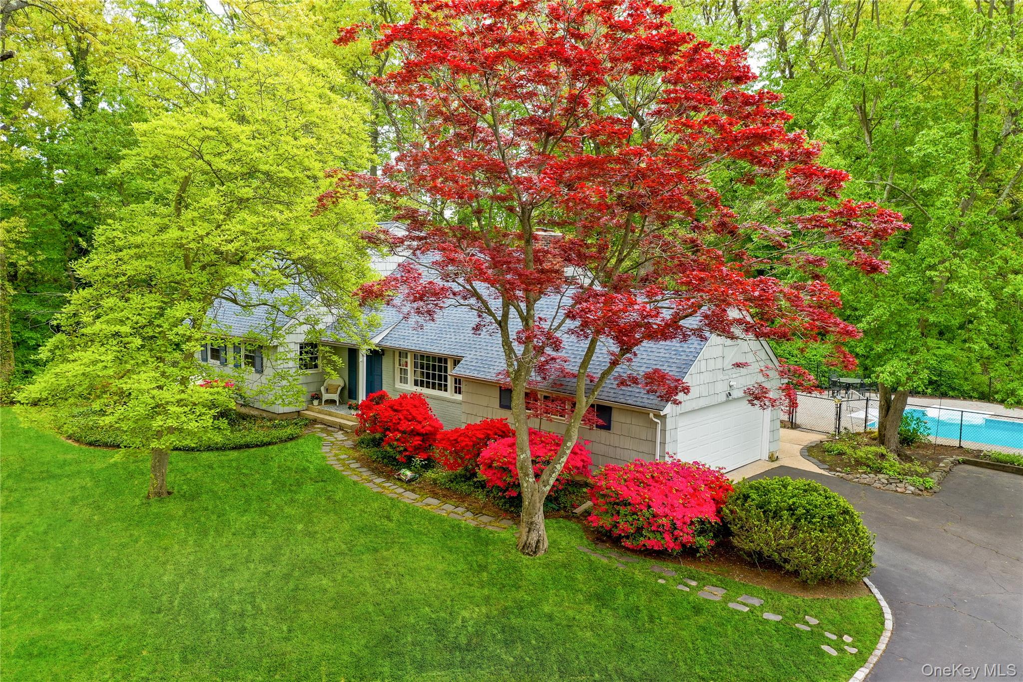 14 Bunkerhill Drive