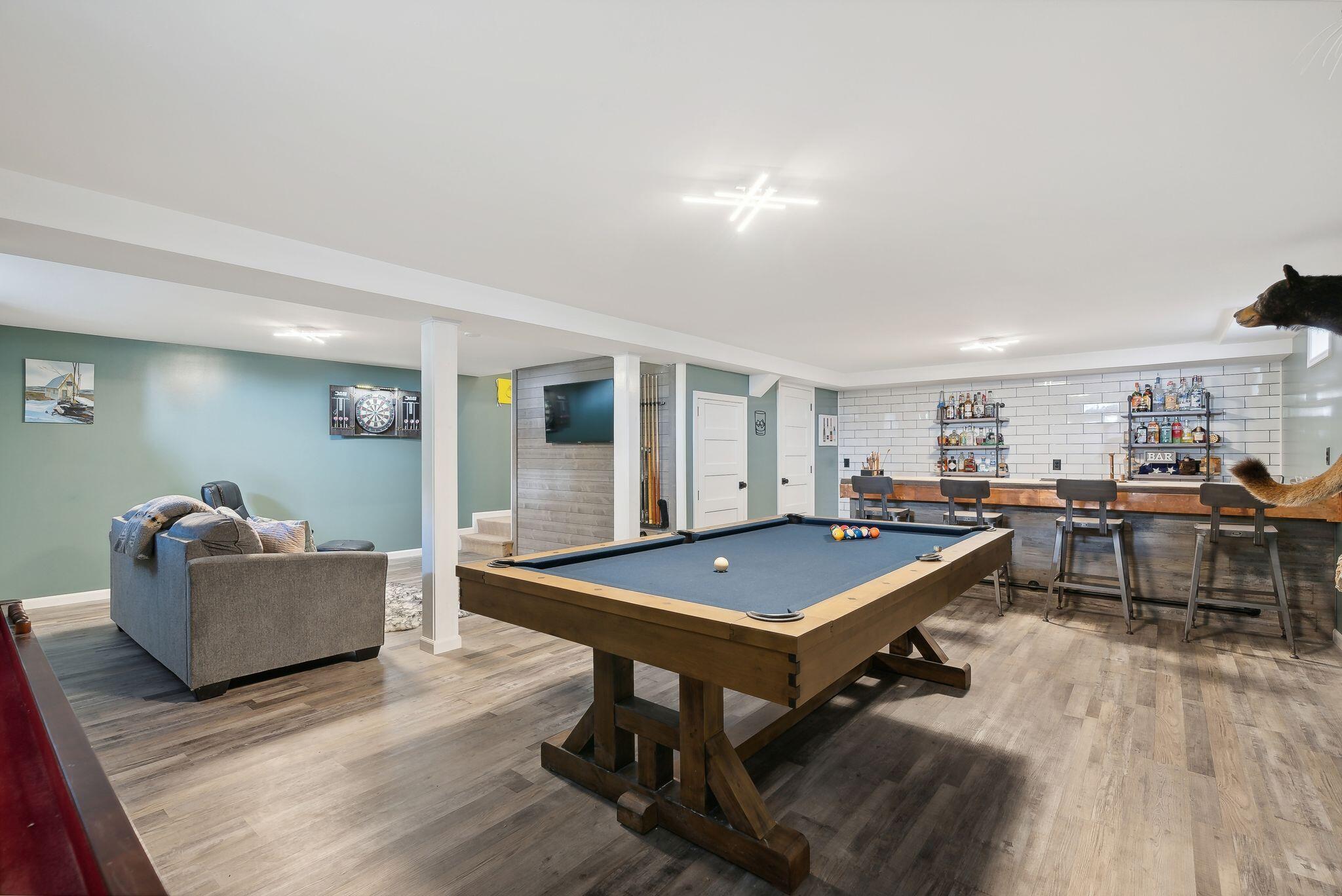 28 Country Club Drive