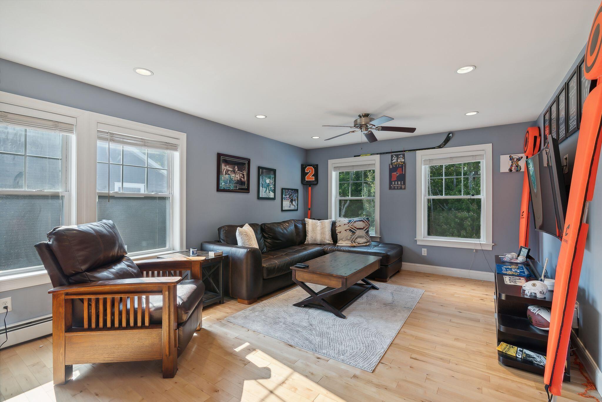 28 Country Club Drive