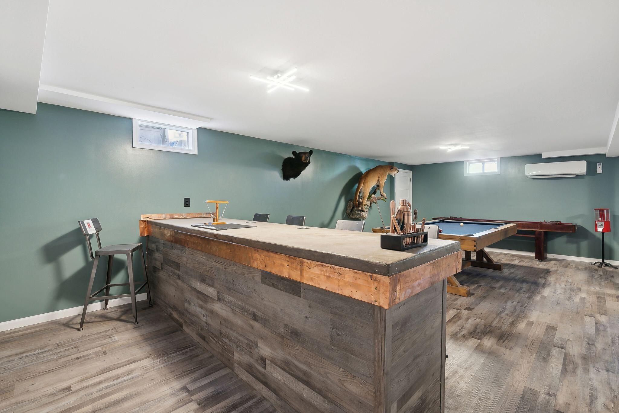 28 Country Club Drive