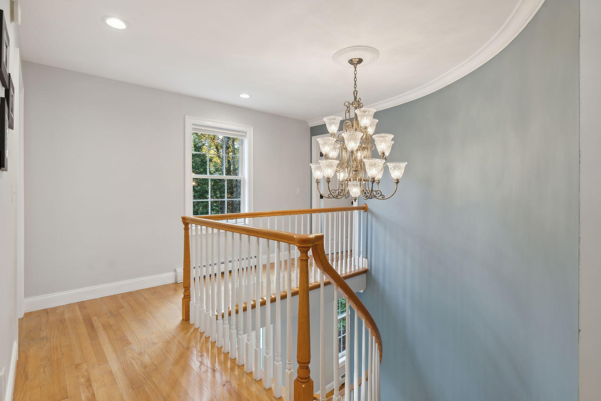 18 Saratoga Lane