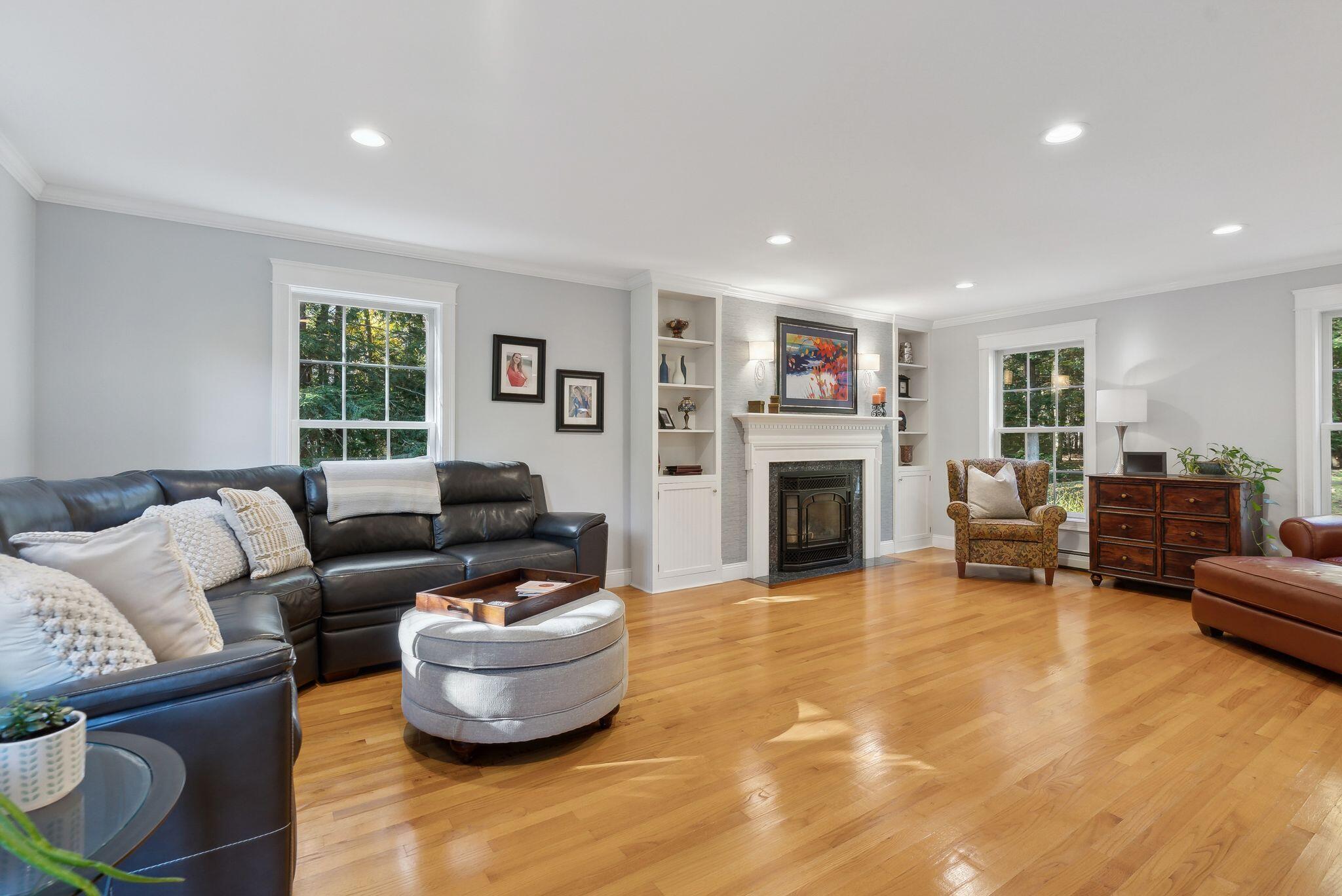 18 Saratoga Lane