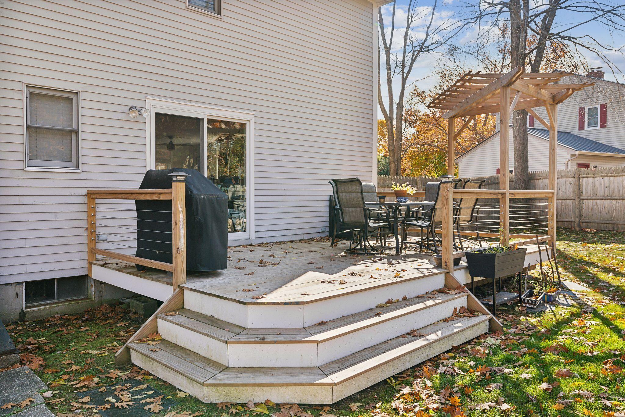 30 Frost Hill Road