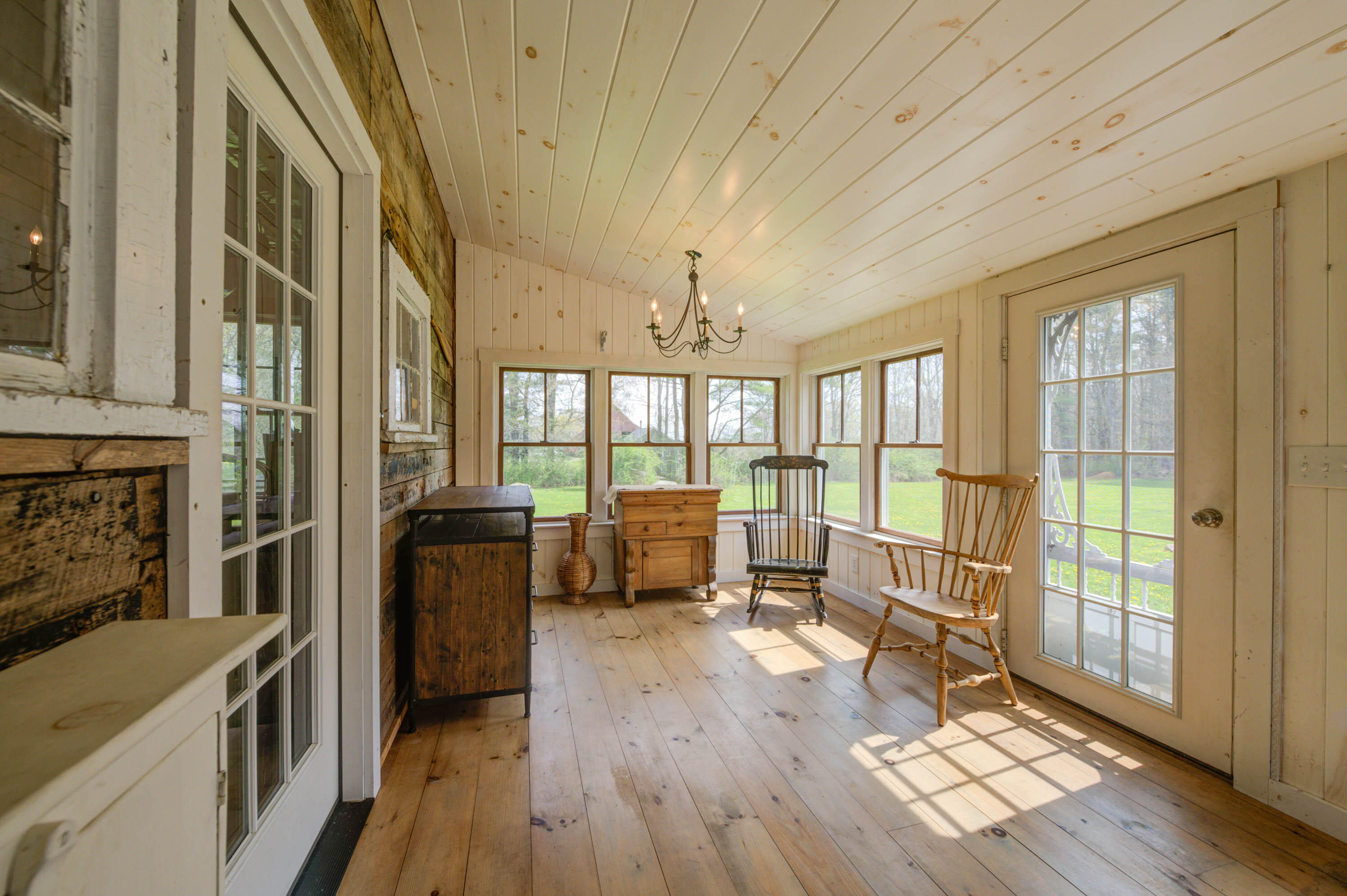 106 Bunker Hill Road