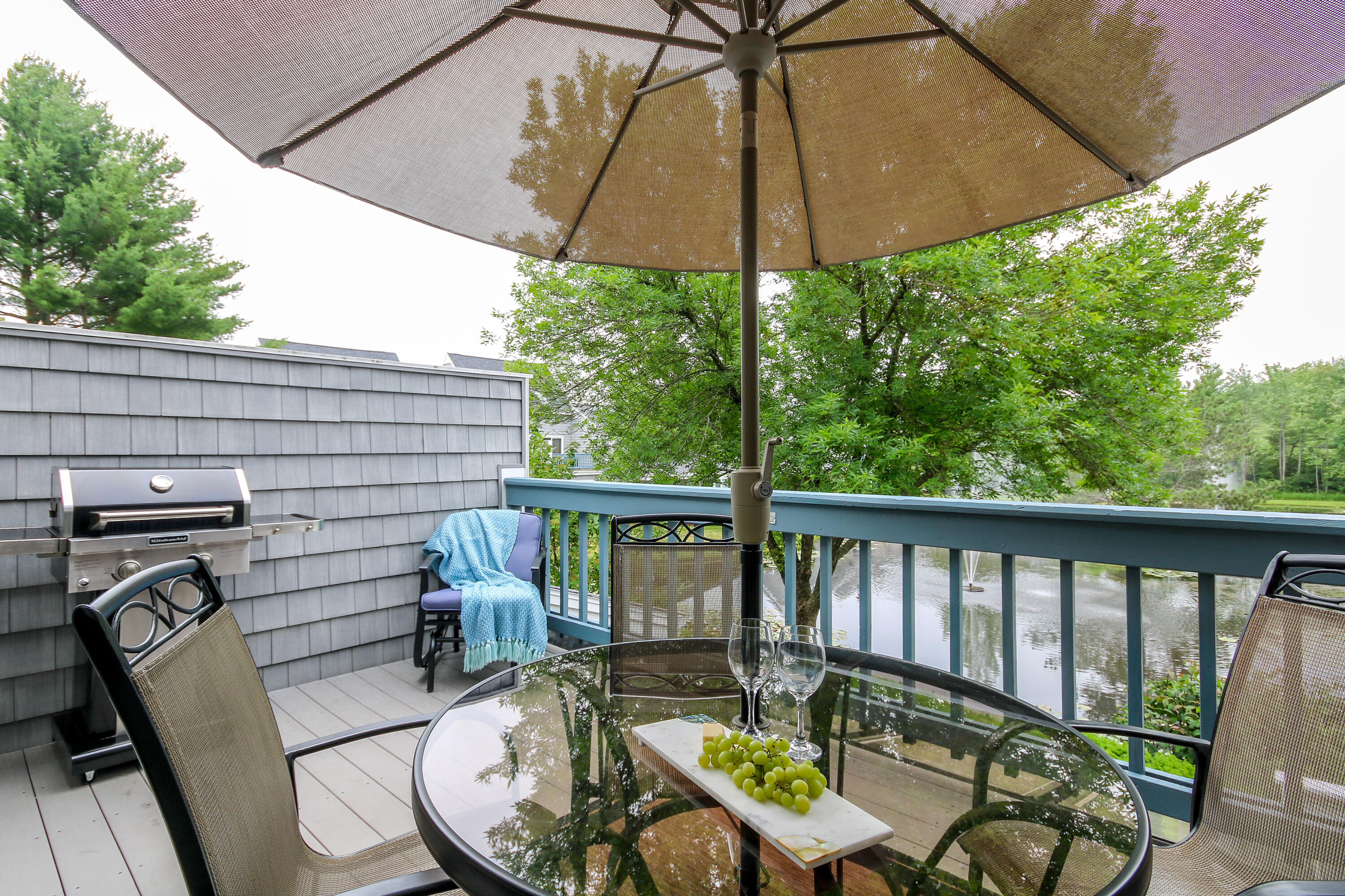 146 W Grand Avenue 51