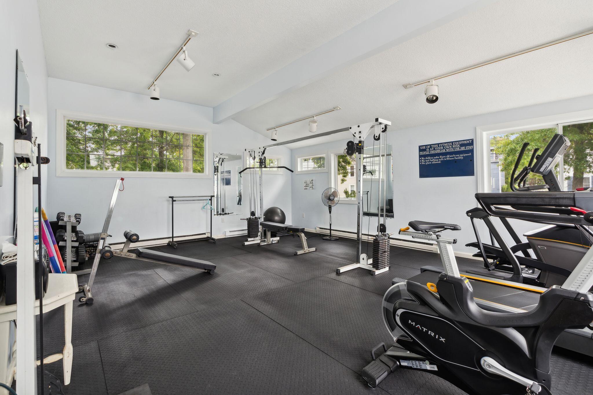 146 W Grand Avenue 51