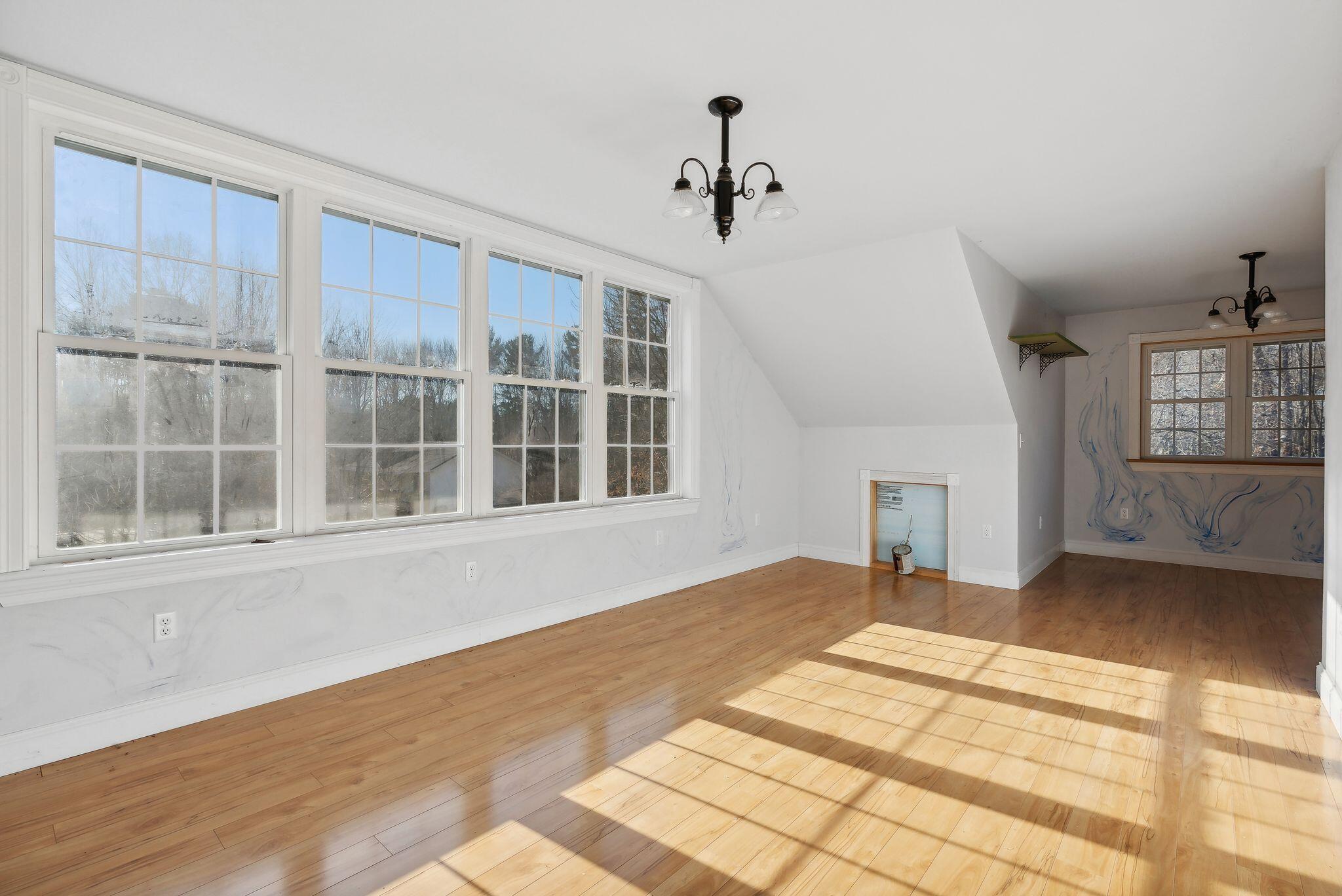 454 N Parish Road