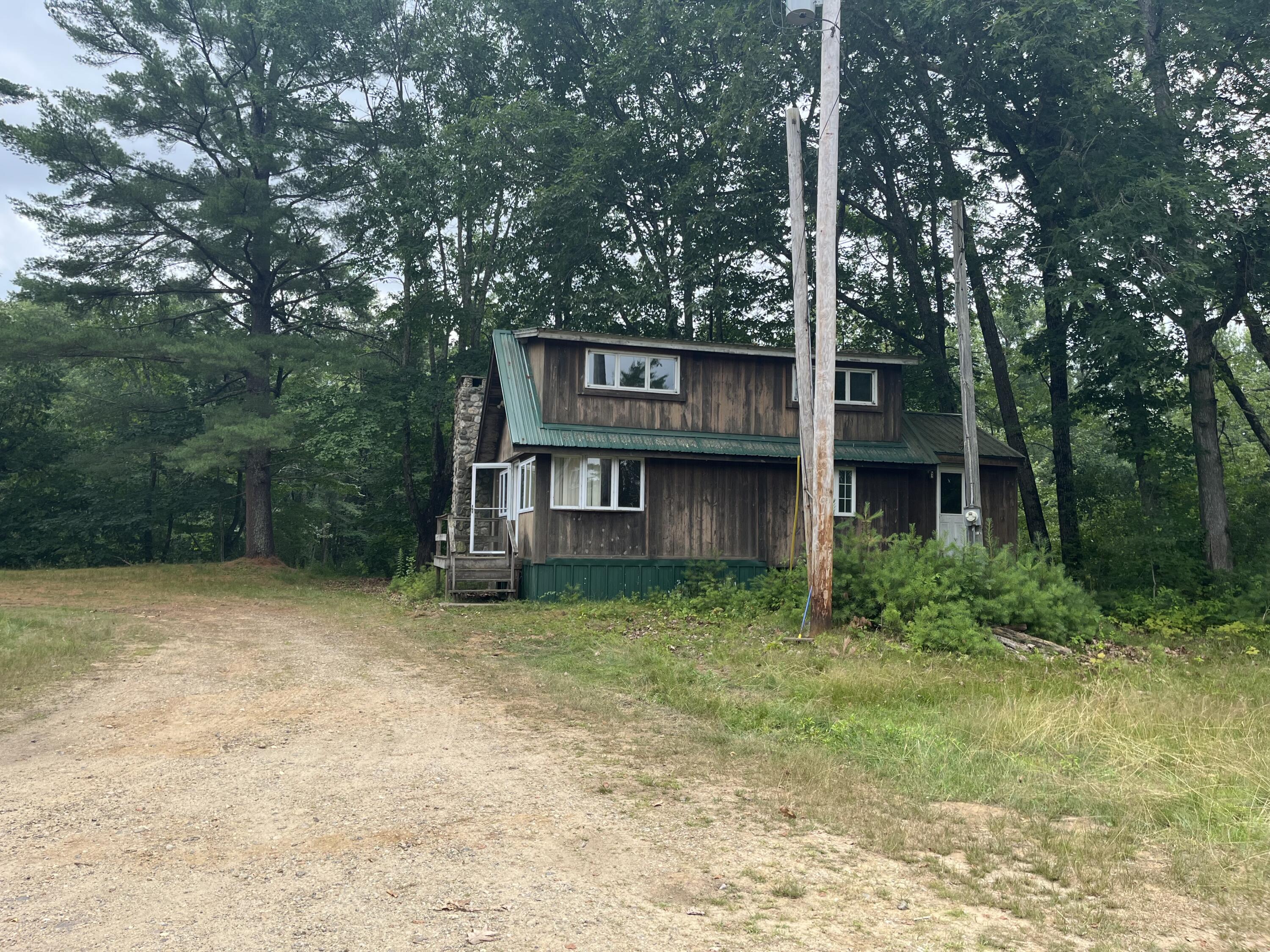 83 River Road