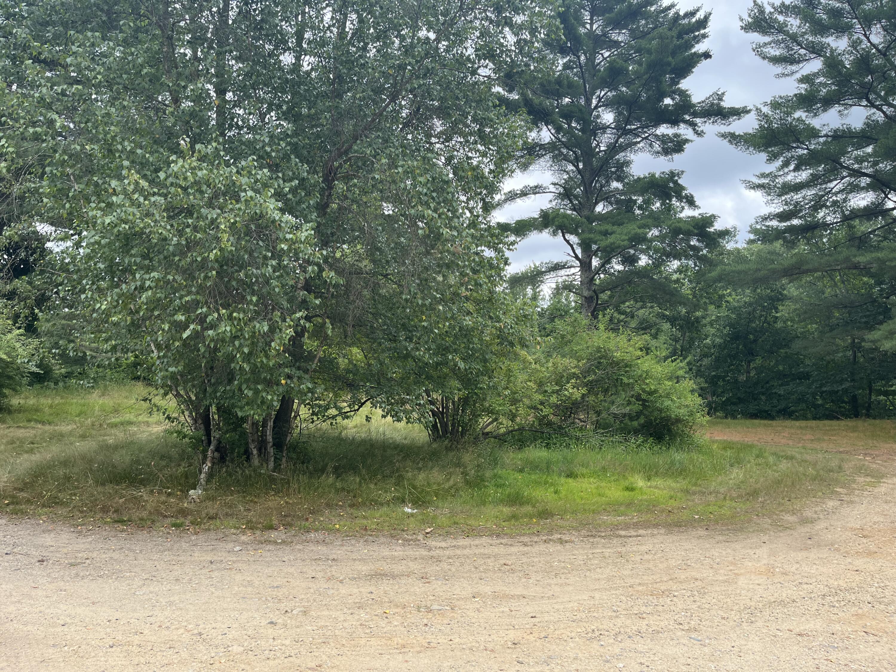 83 River Road
