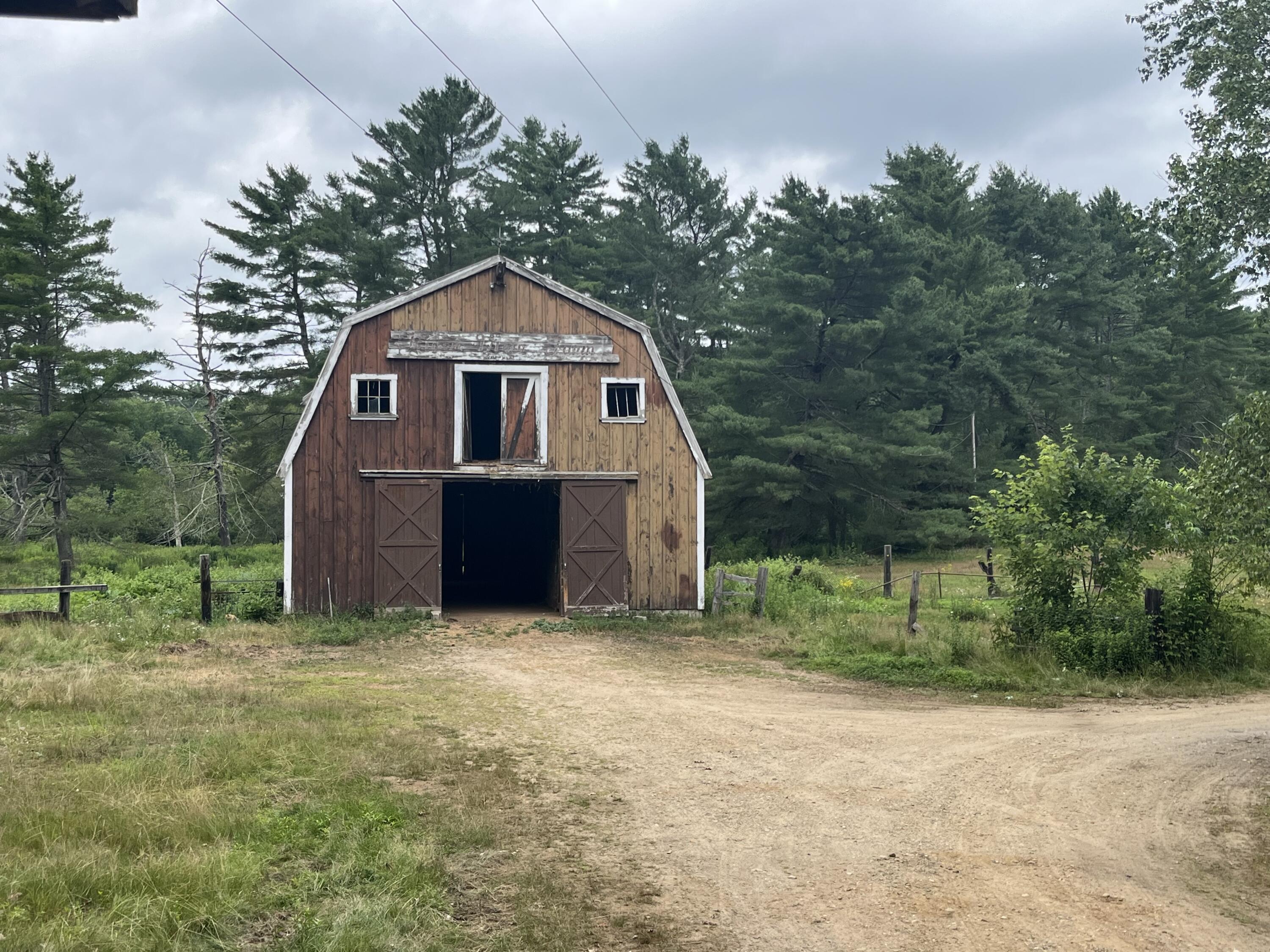 83 River Road