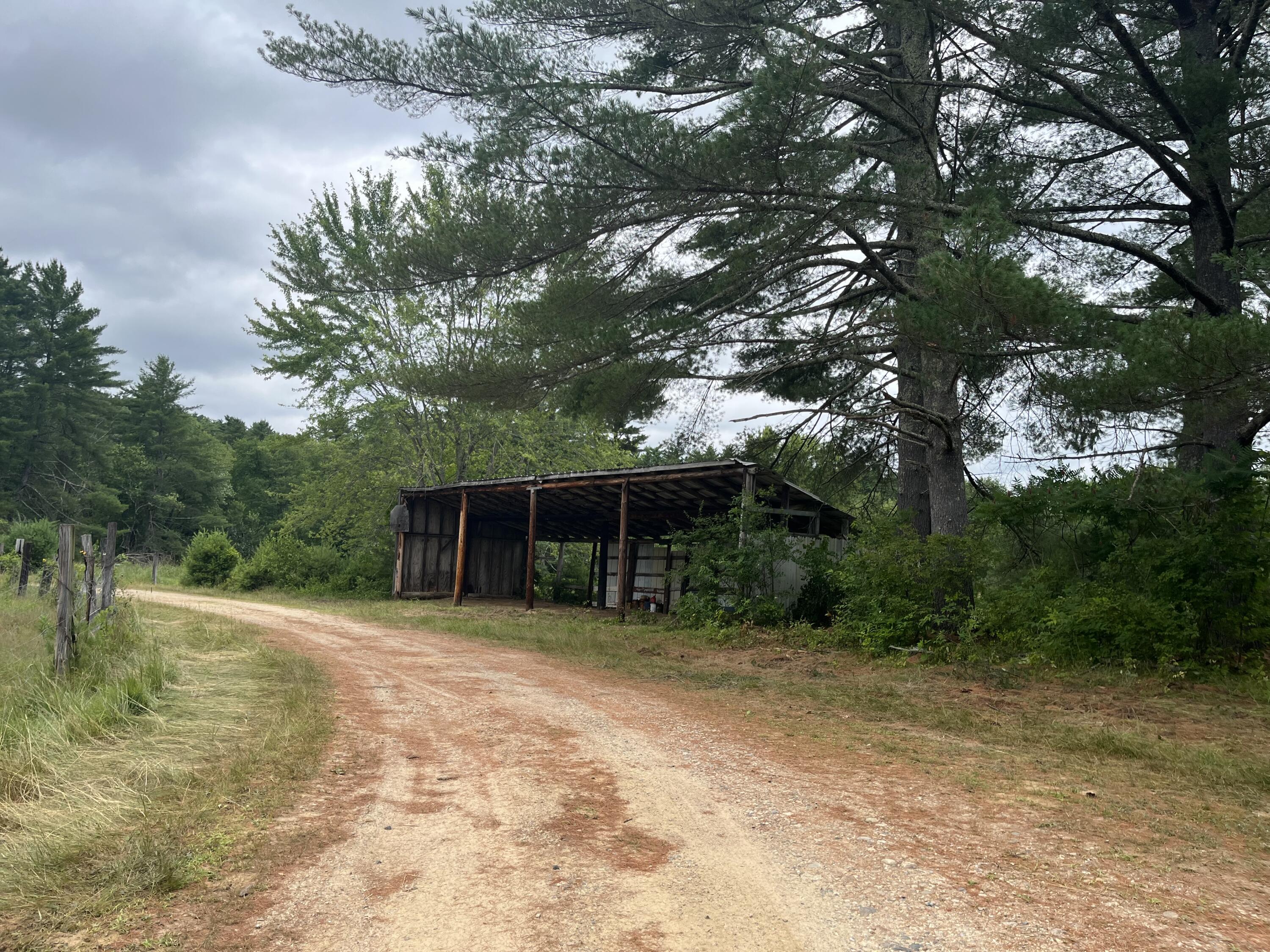 83 River Road