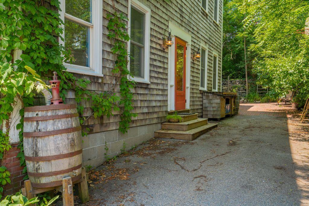 15 Summer Street