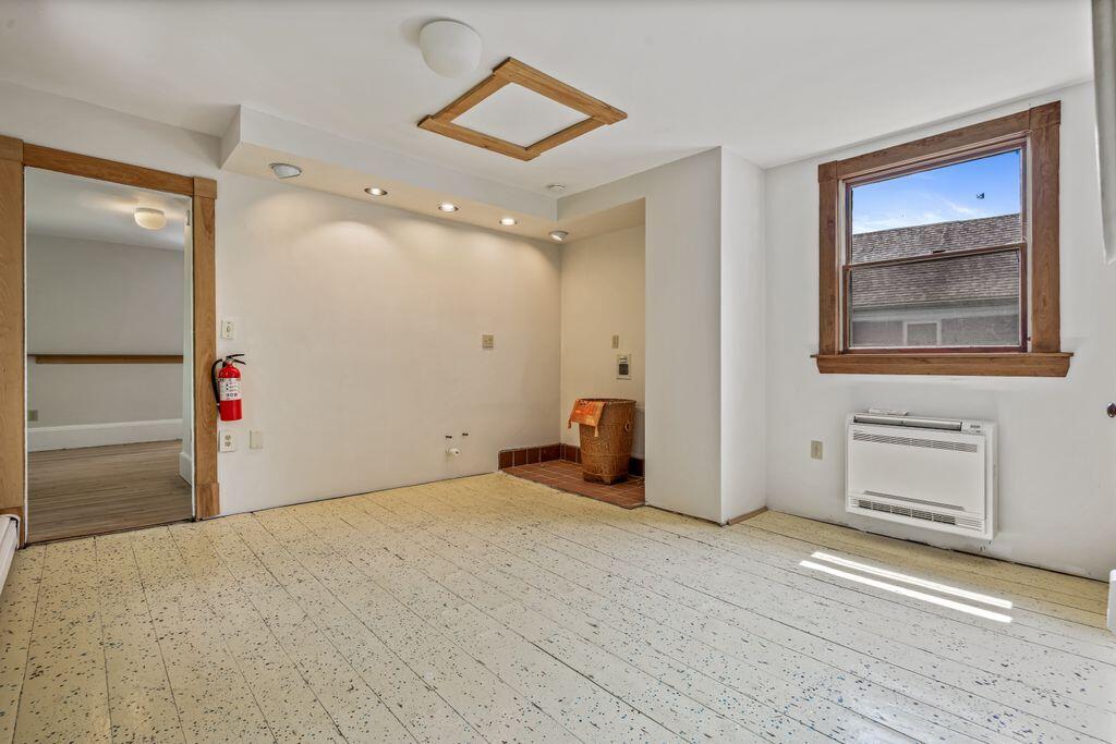 15 Summer Street