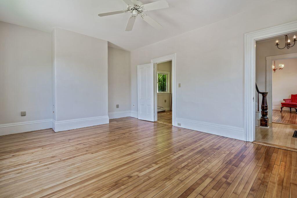 15 Summer Street