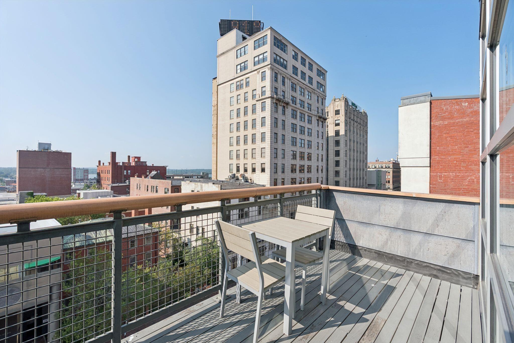 15 Brown Street 401