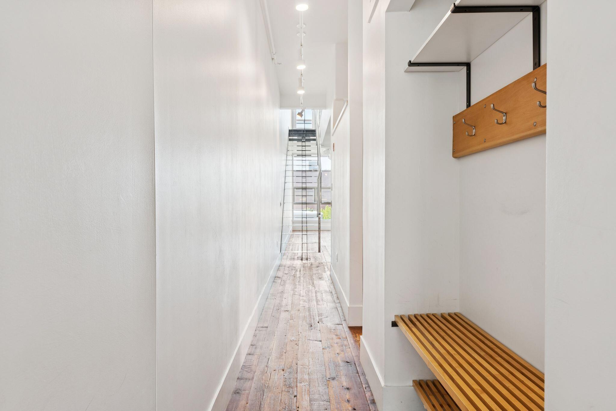 15 Brown Street 401