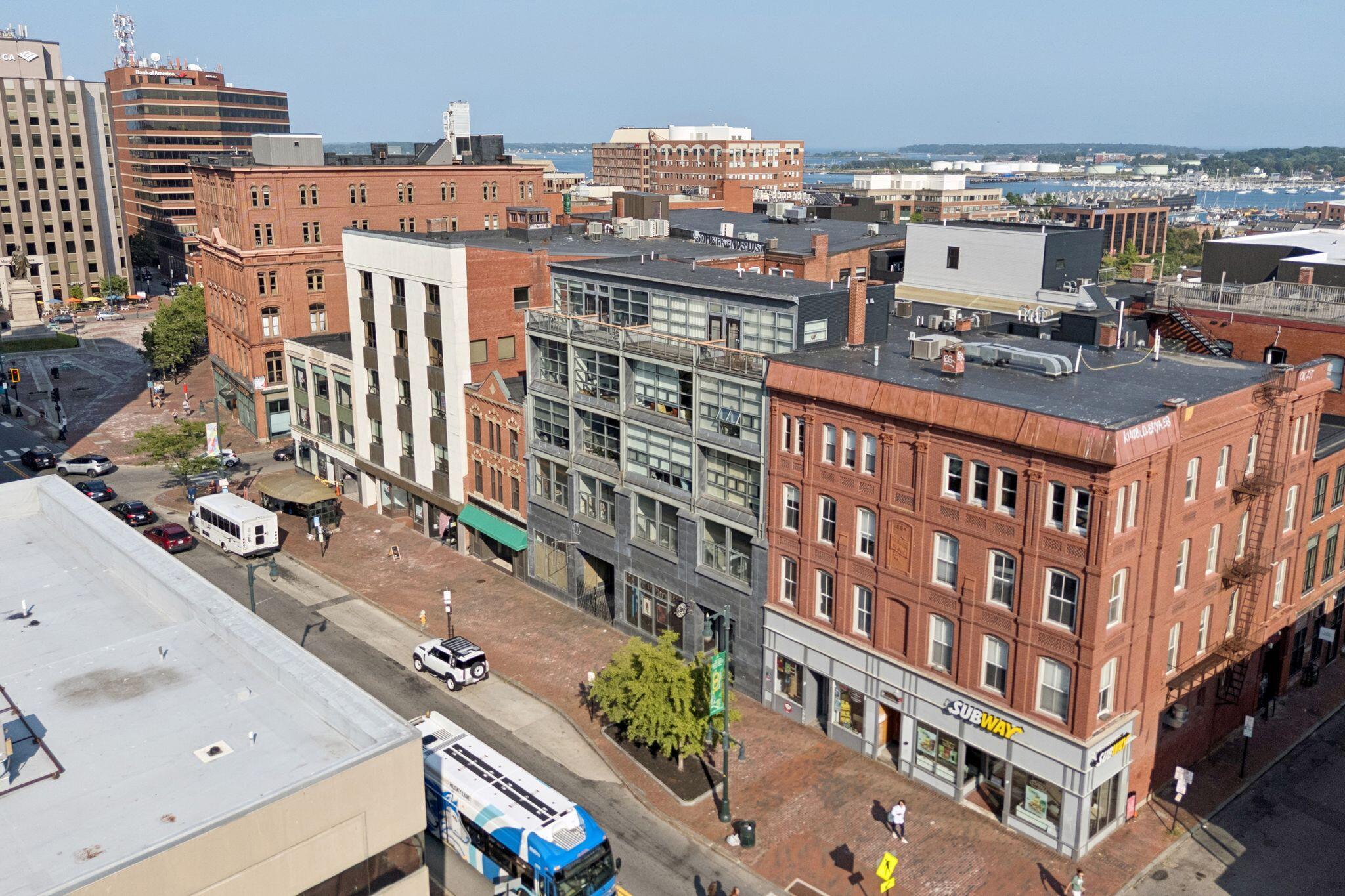 15 Brown Street 401