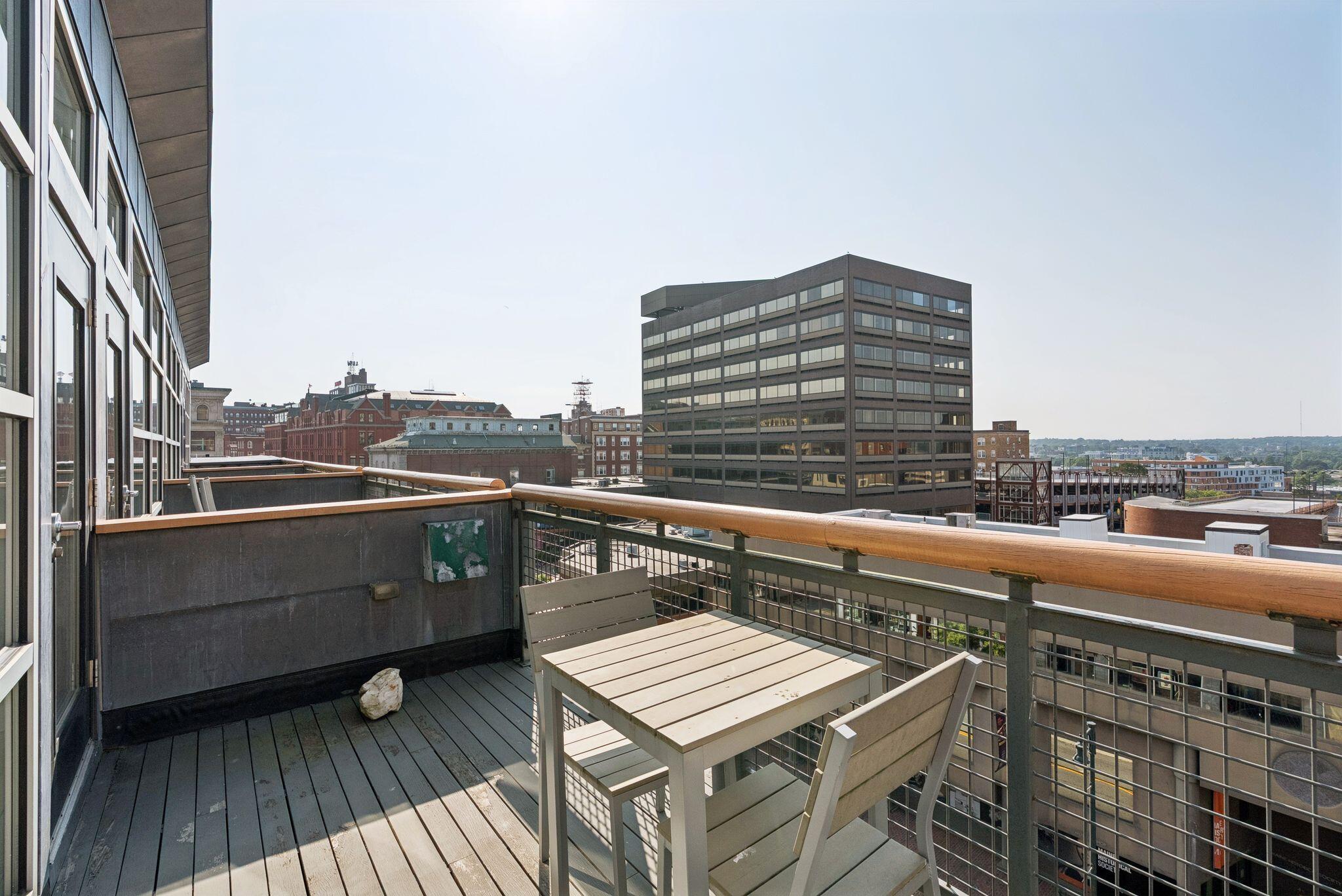 15 Brown Street 401