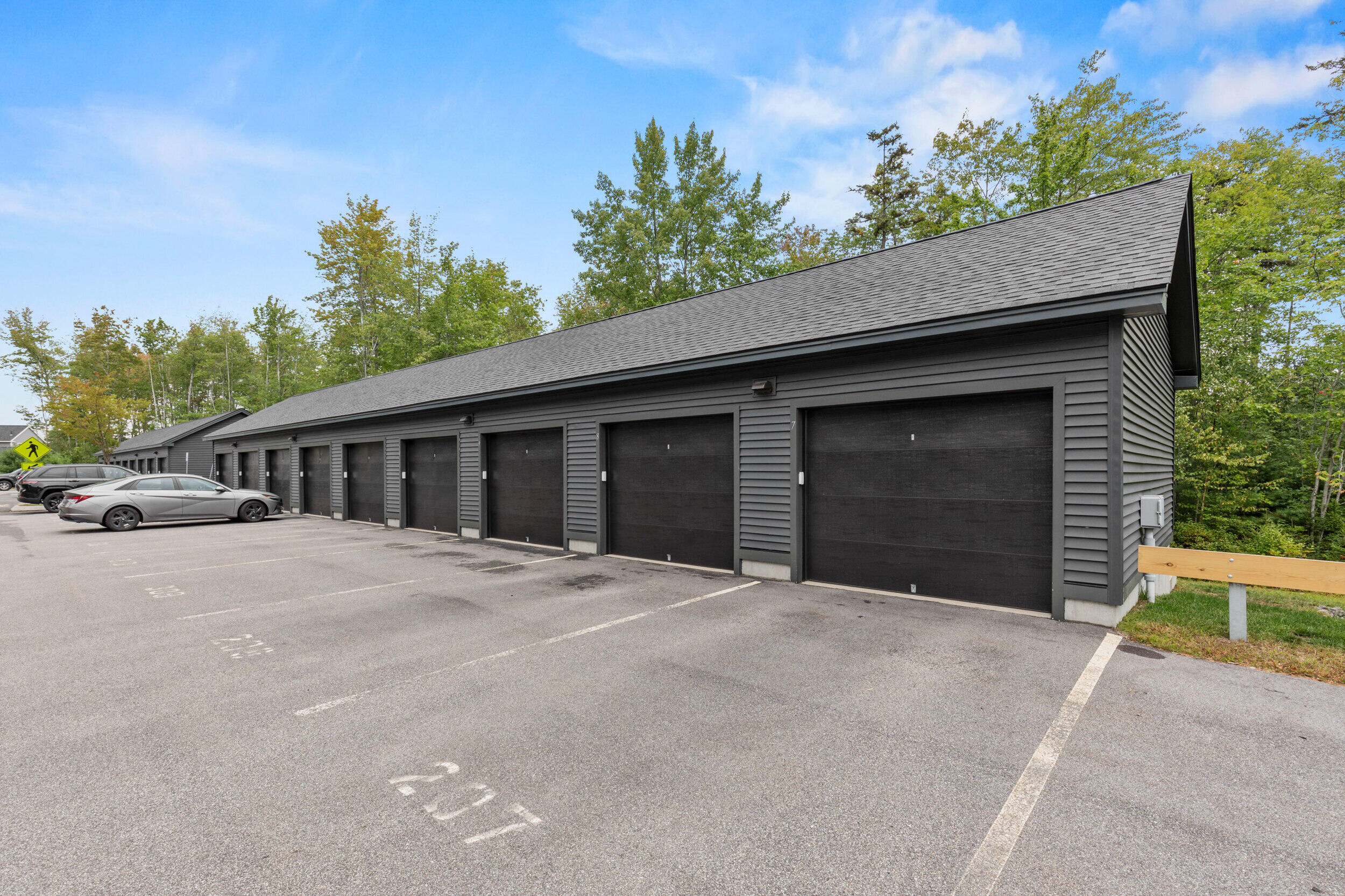 131 Scarborough Downs Road Unit: 208
