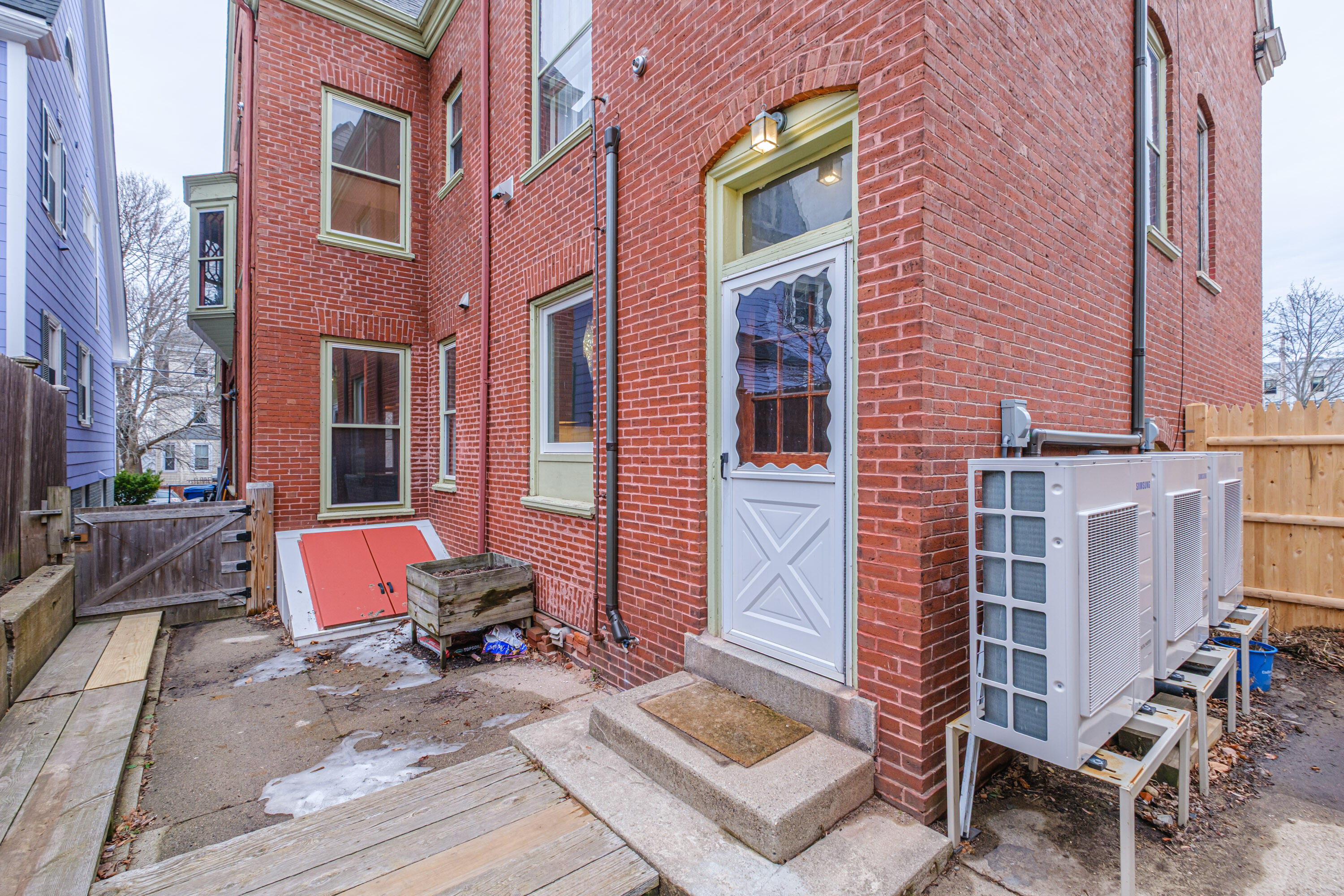 536 Cumberland Avenue