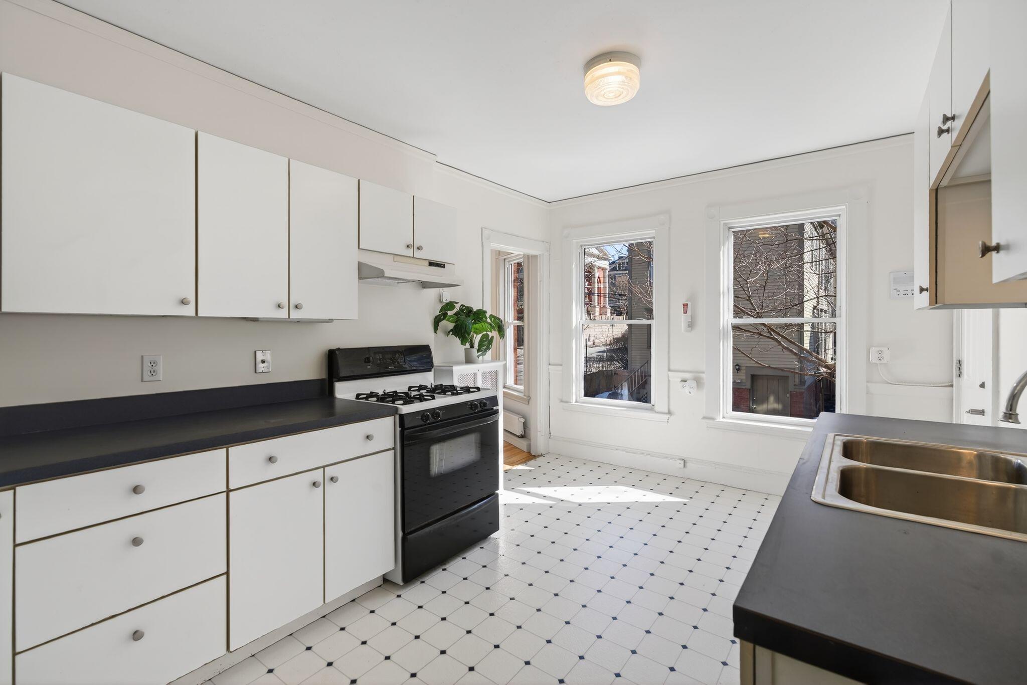 78 Mellen Street 3