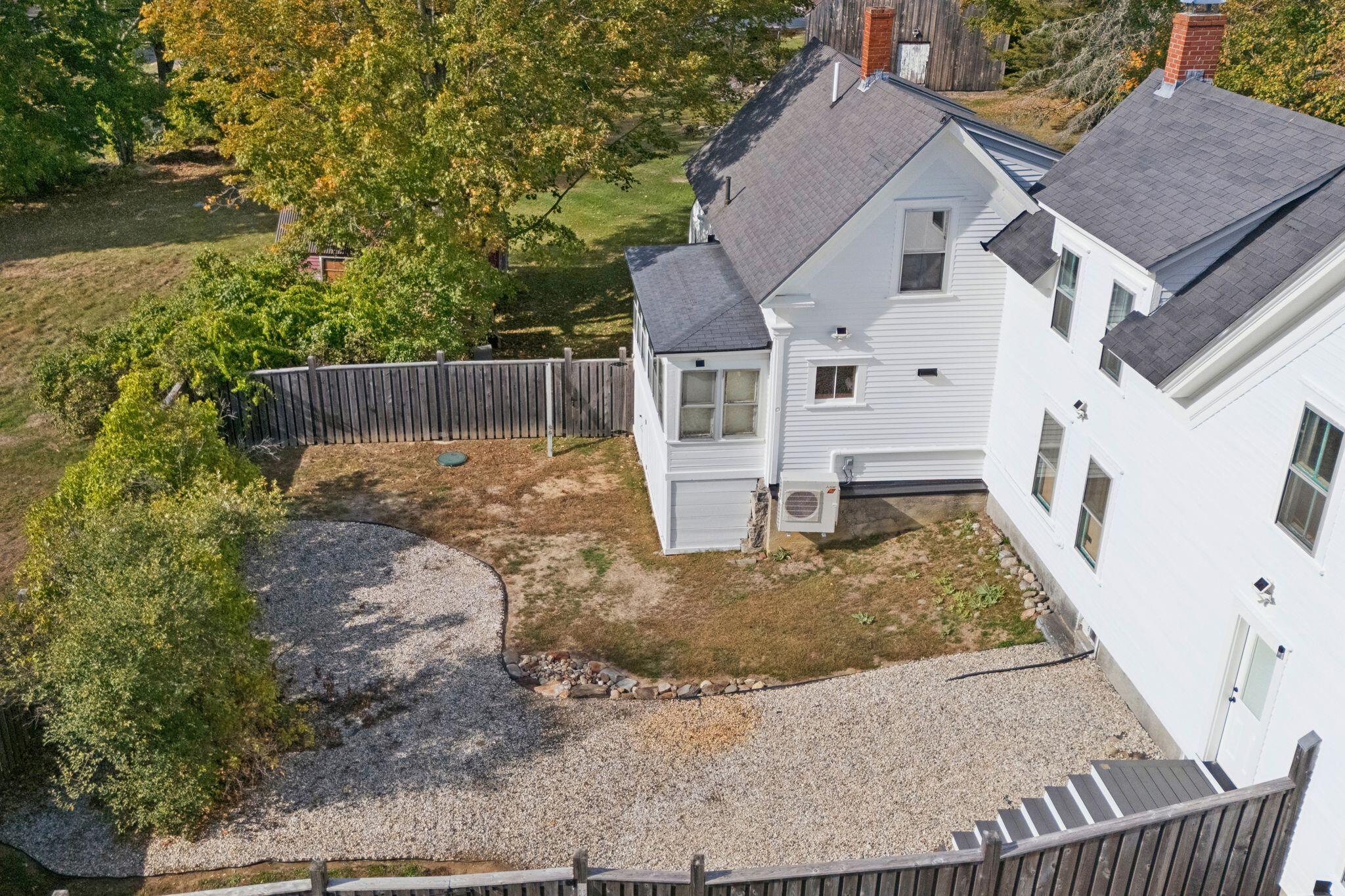 15 Roberts Ridge Road