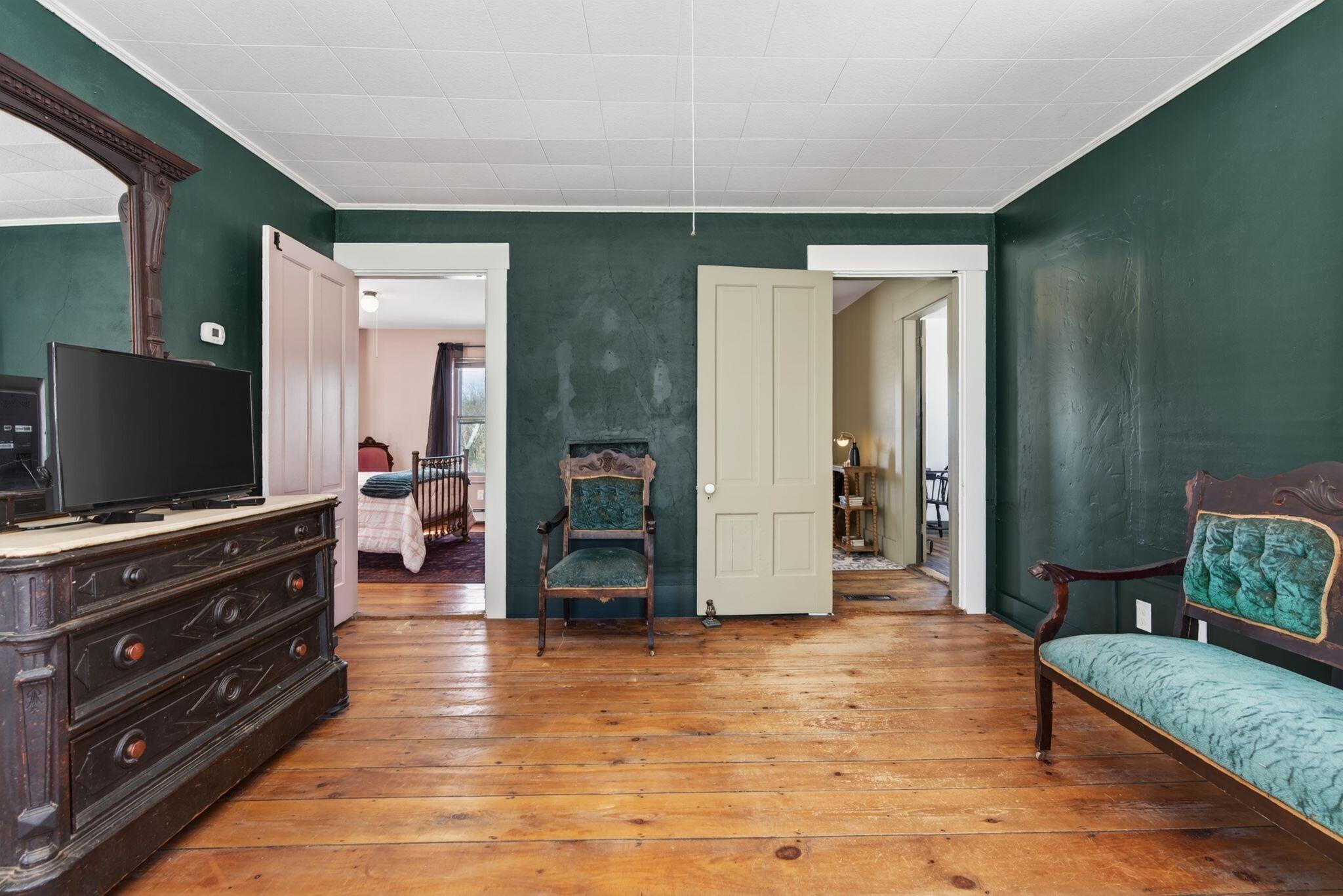 15 Roberts Ridge Road