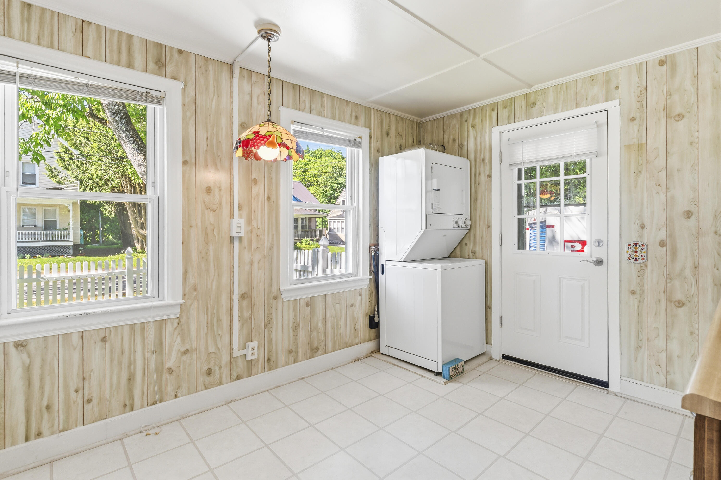 27 Edgemont Avenue